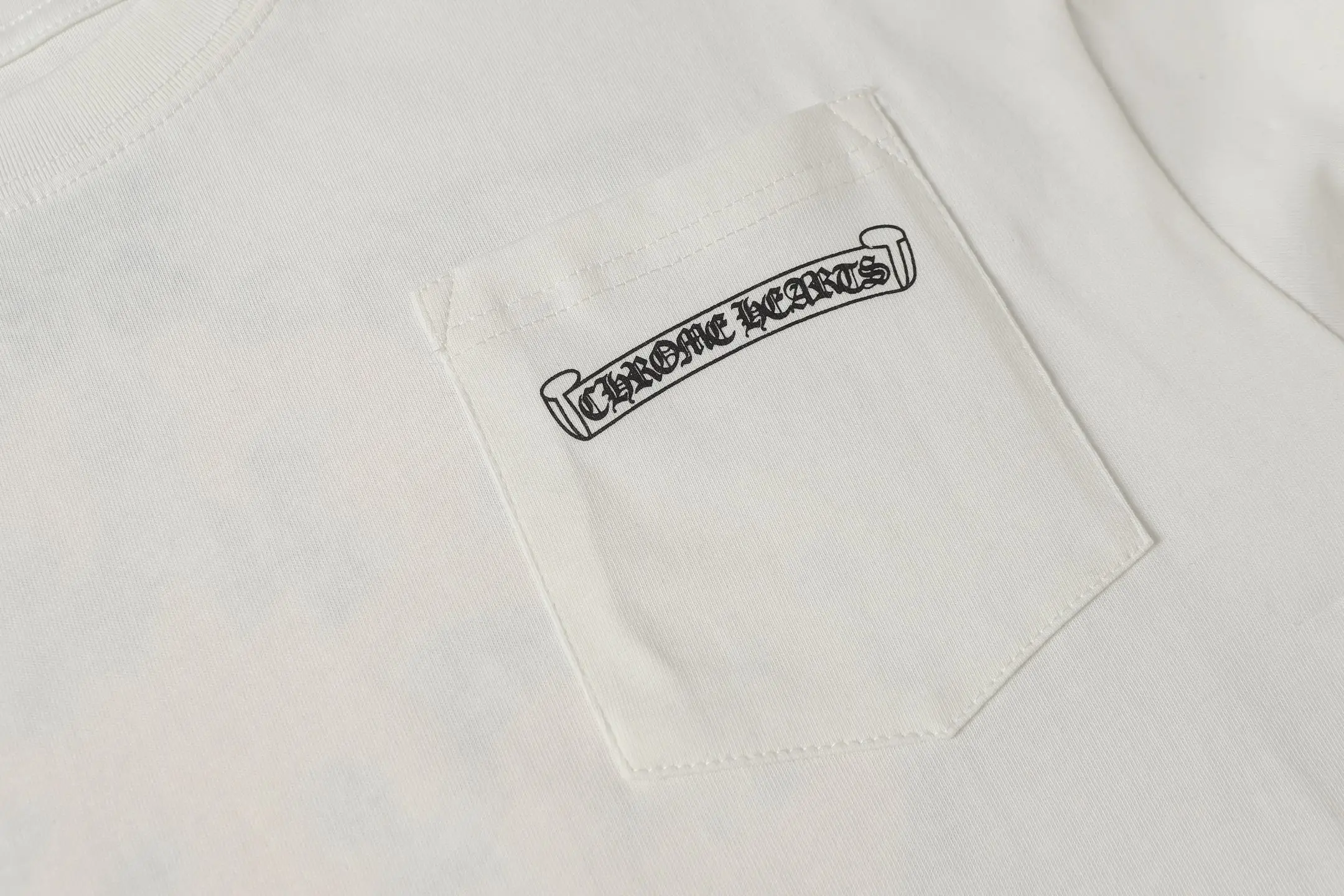 Logo-Print Cotton-Jersey Long-Sleeve T-Shirt D10013887 — view 4