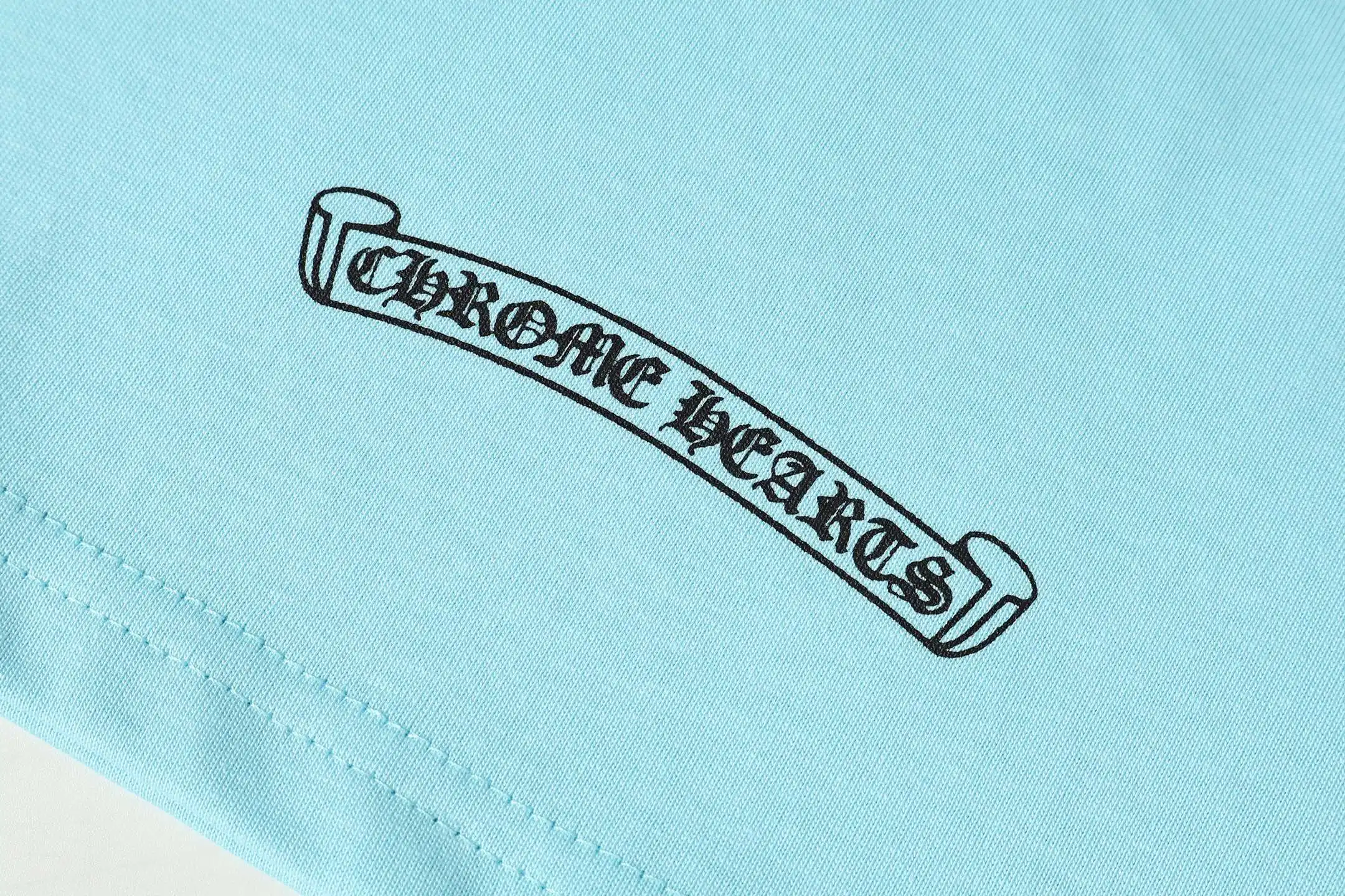 Chrome Hearts Graffiti Print Long-Sleeve T-Shirt D10013973 — view 16