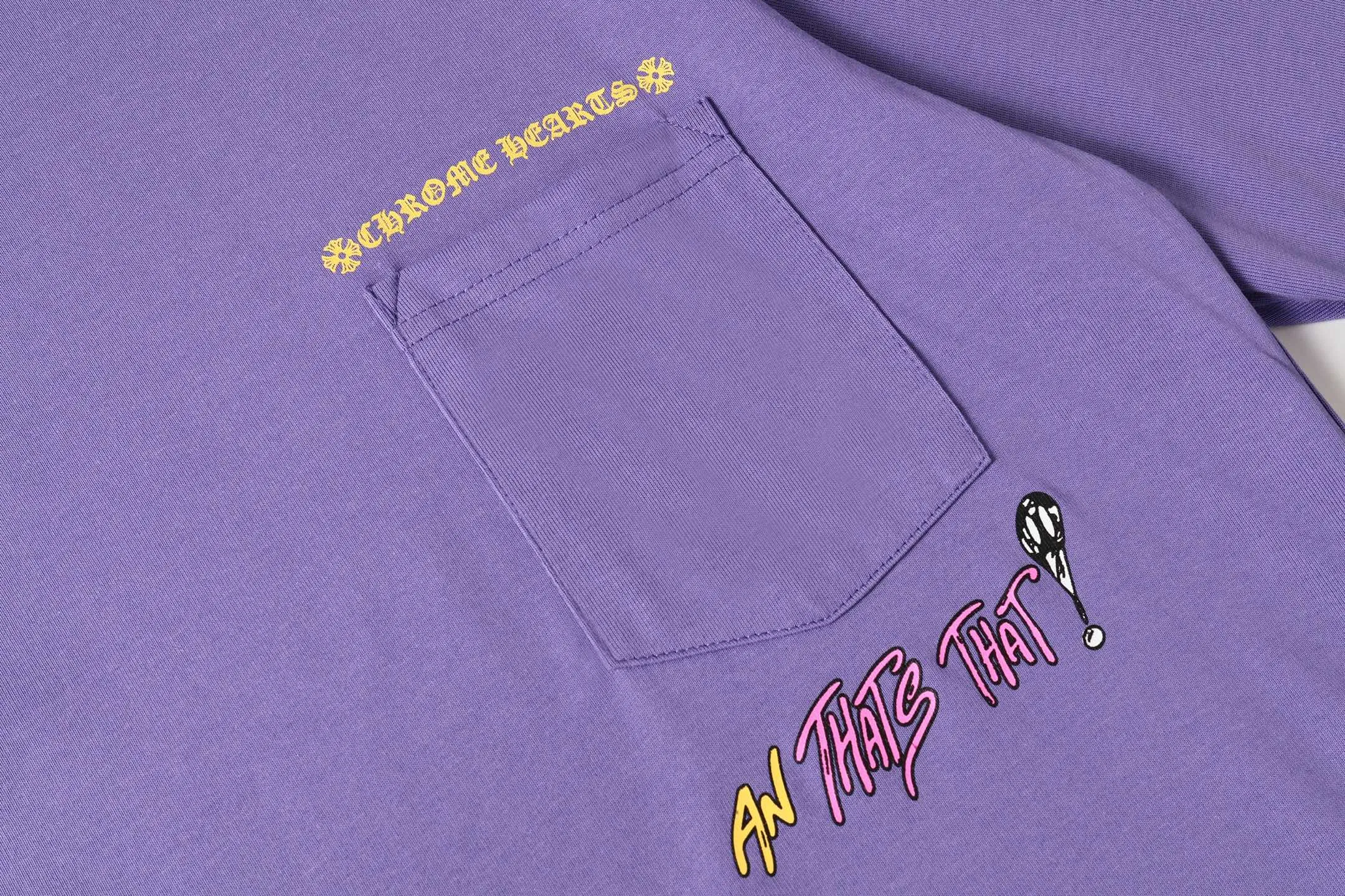 Graffiti Print Long-Sleeve Pocket T-Shirt D10013977 — view 6
