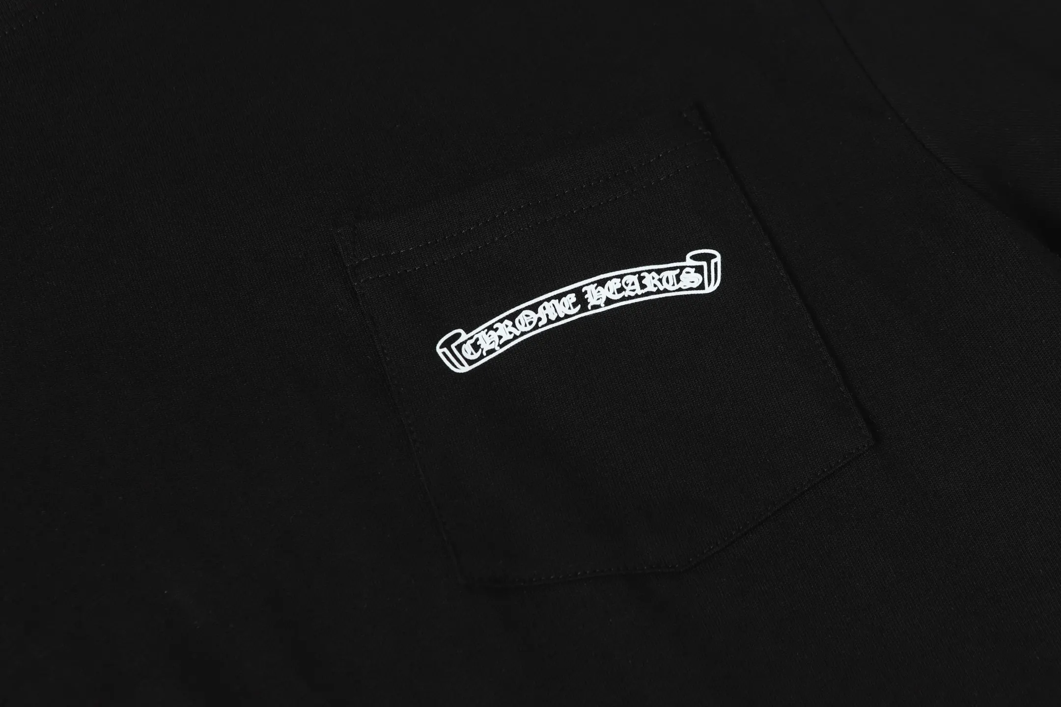 Logo-Print Cotton-Jersey Pocket T-Shirt D10014008 — view 5