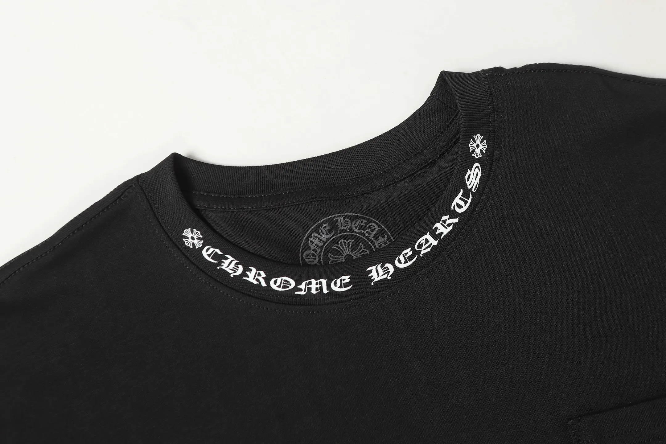 Logo-Print Cotton-Jersey Pocket T-Shirt D9514026 — view 3