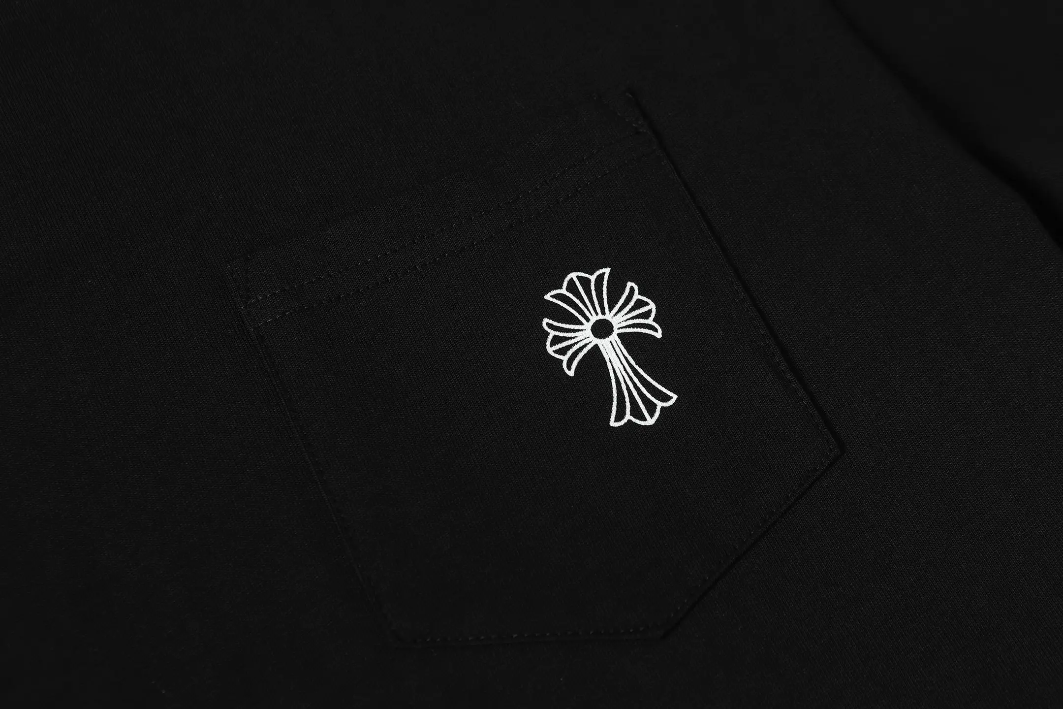 Logo-Print Cotton-Jersey Pocket T-Shirt D9514026 — view 6