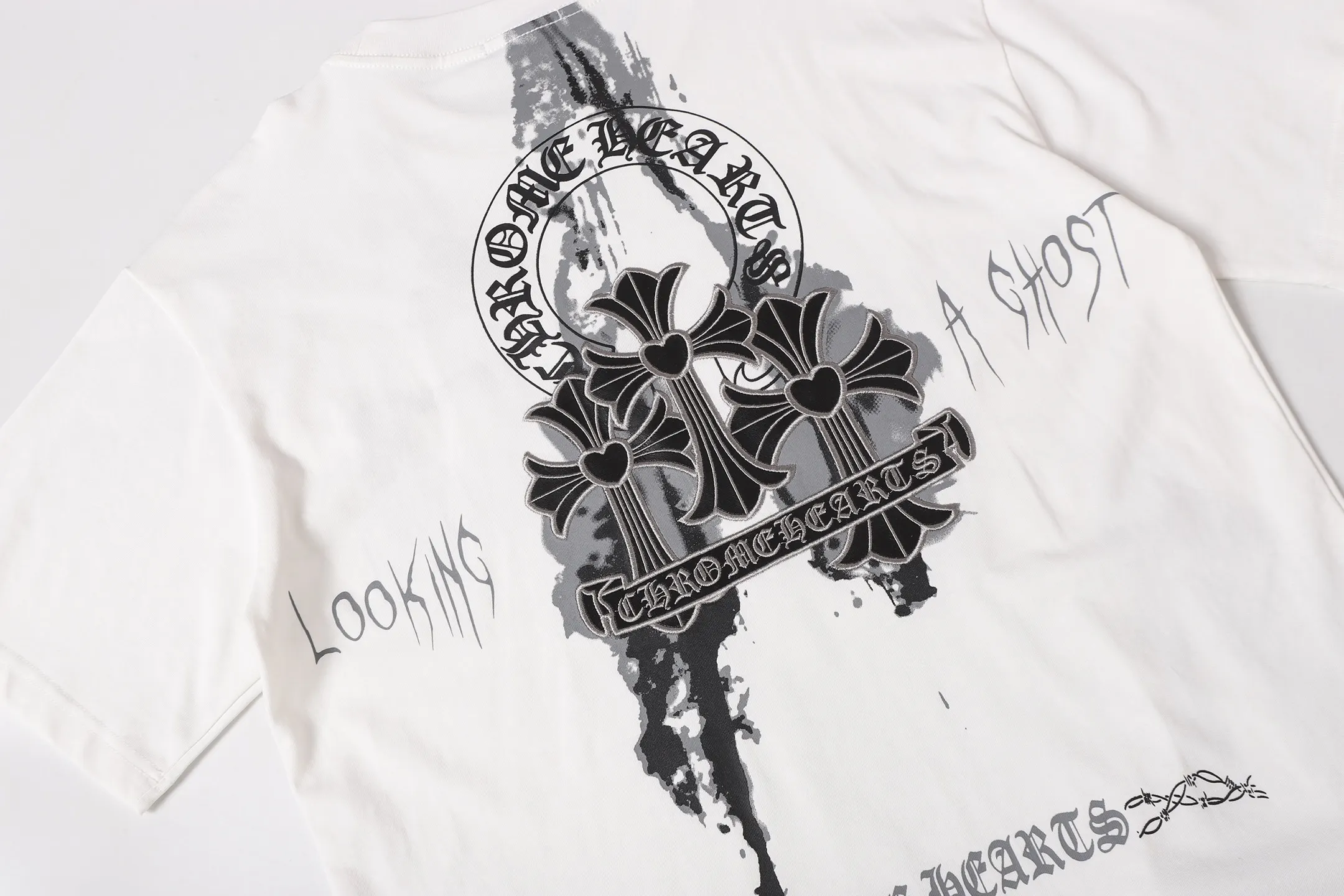 Chrome Hearts Cross Graphic Embroidered T-Shirt D11014099 — view 8
