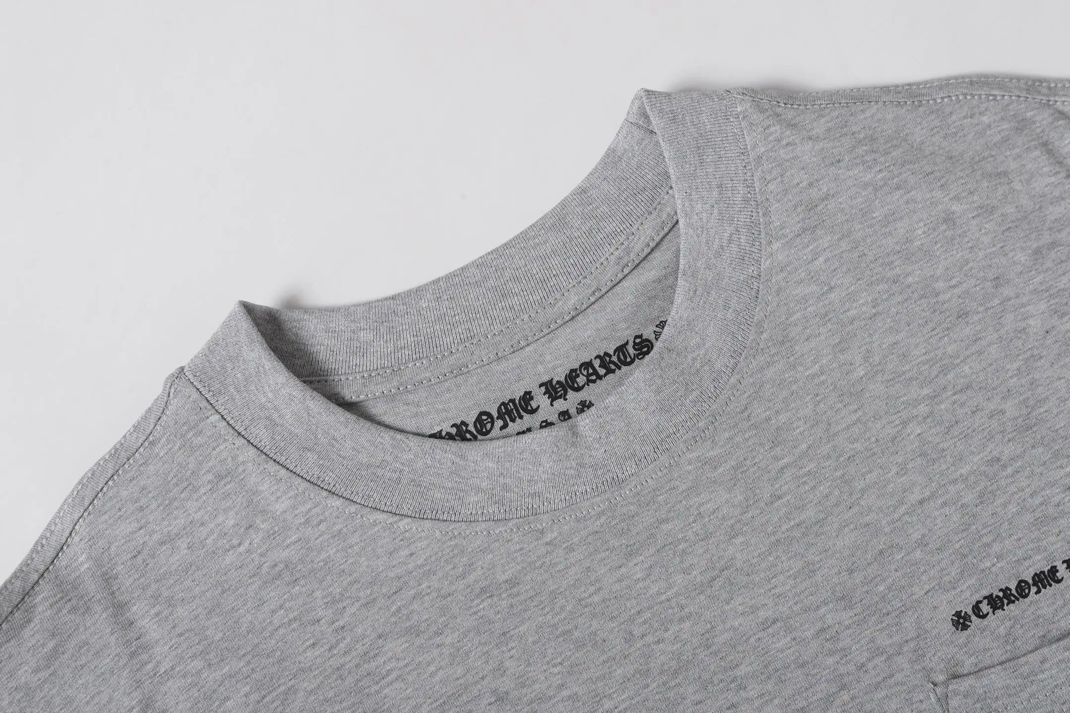 Graffiti Print Pocket T-Shirt D9514019 — view 4