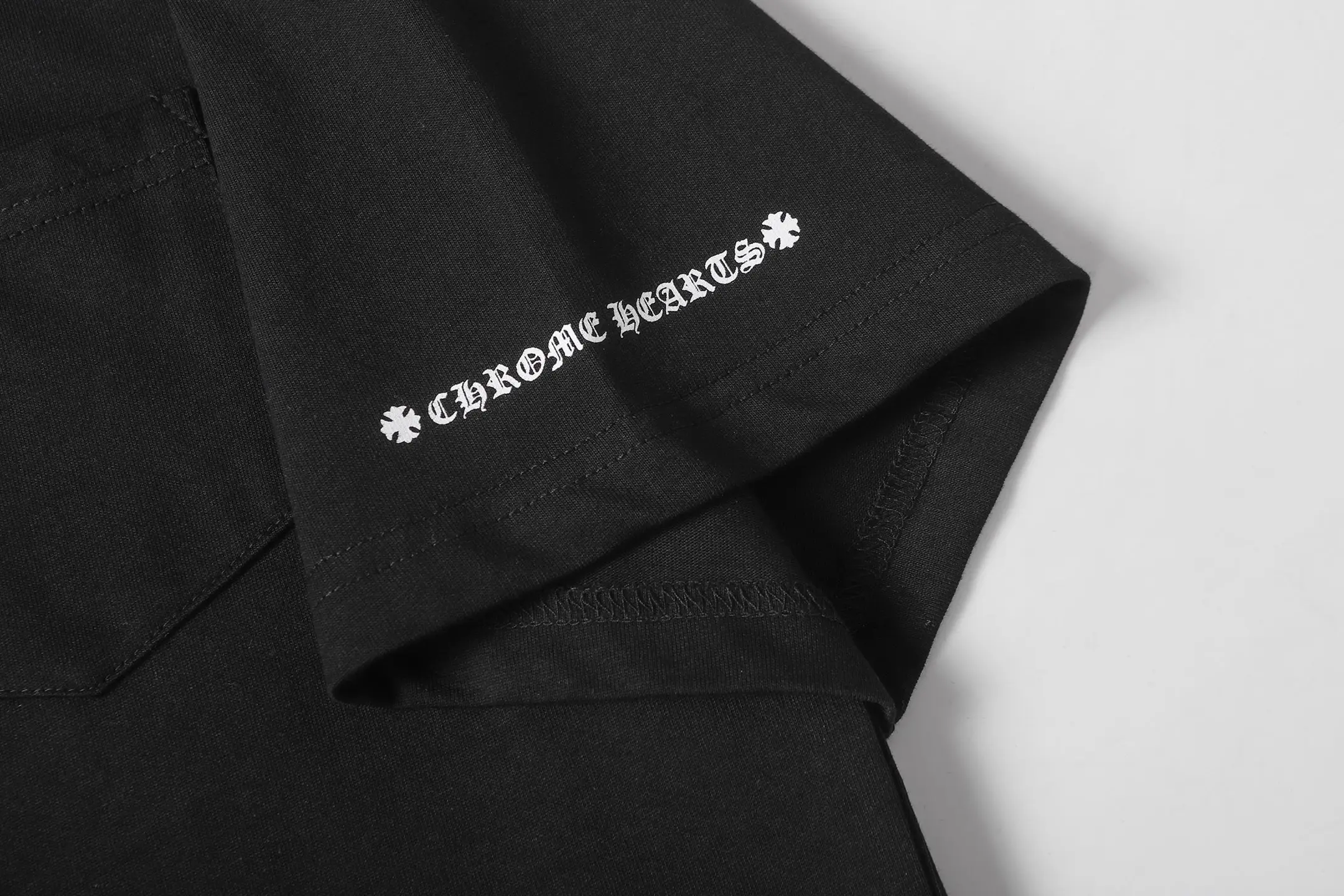 Logo-Embroidered Mock-Neck Cotton T-Shirt D9514024 — view 7