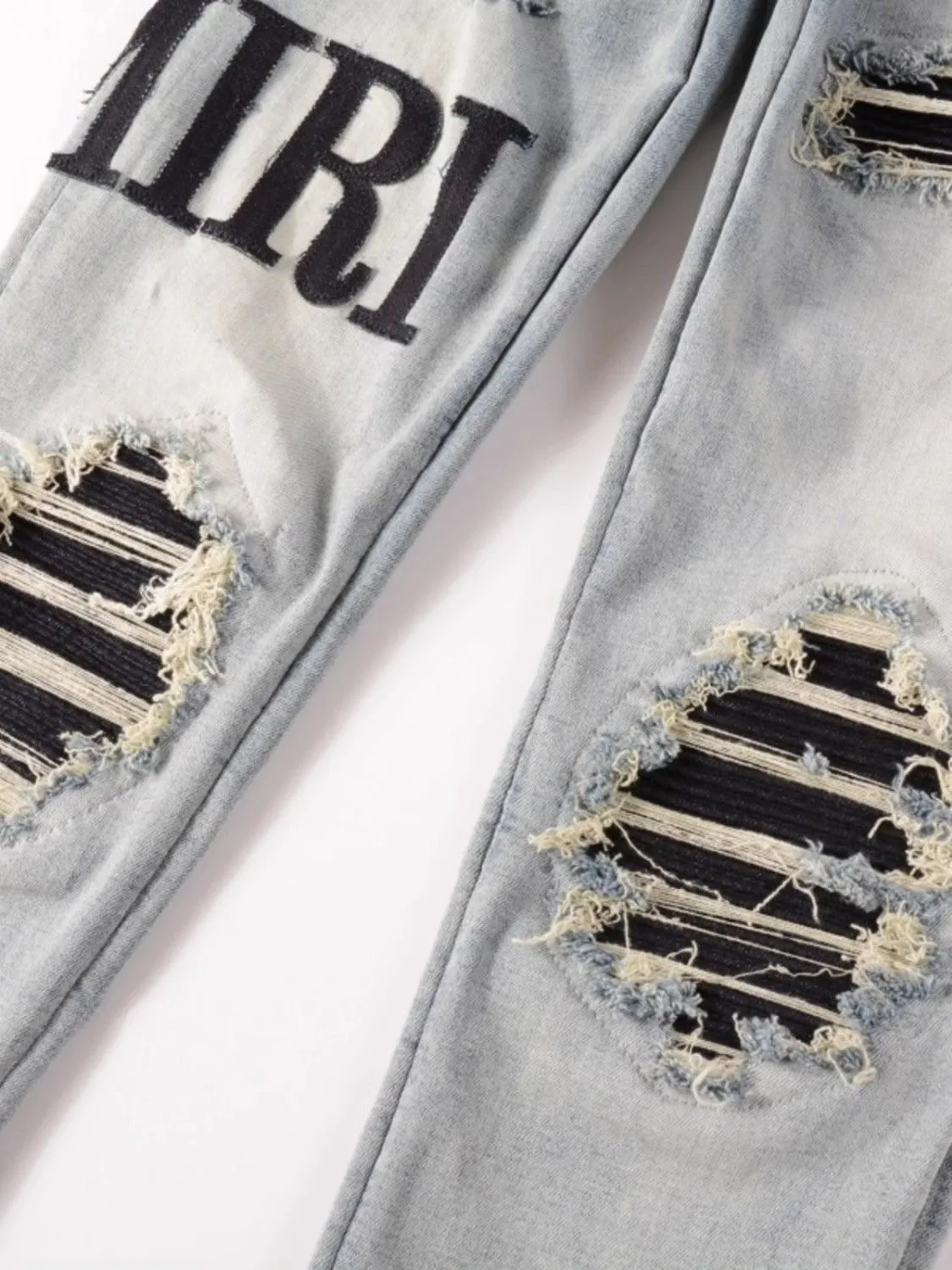 Distressed Logo-Appliqué Slim-Fit Jeans D14523121 — view 4