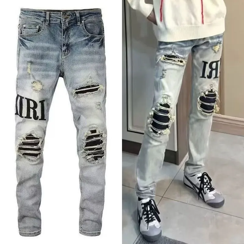 Distressed Logo-Appliqué Slim-Fit Jeans D14523121 — view 7