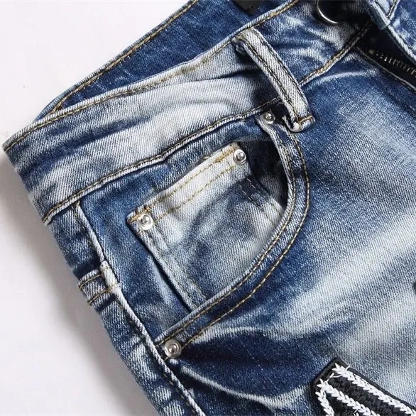 Distressed Logo-Embroidered Slim-Fit Jeans D14523120 — view 5