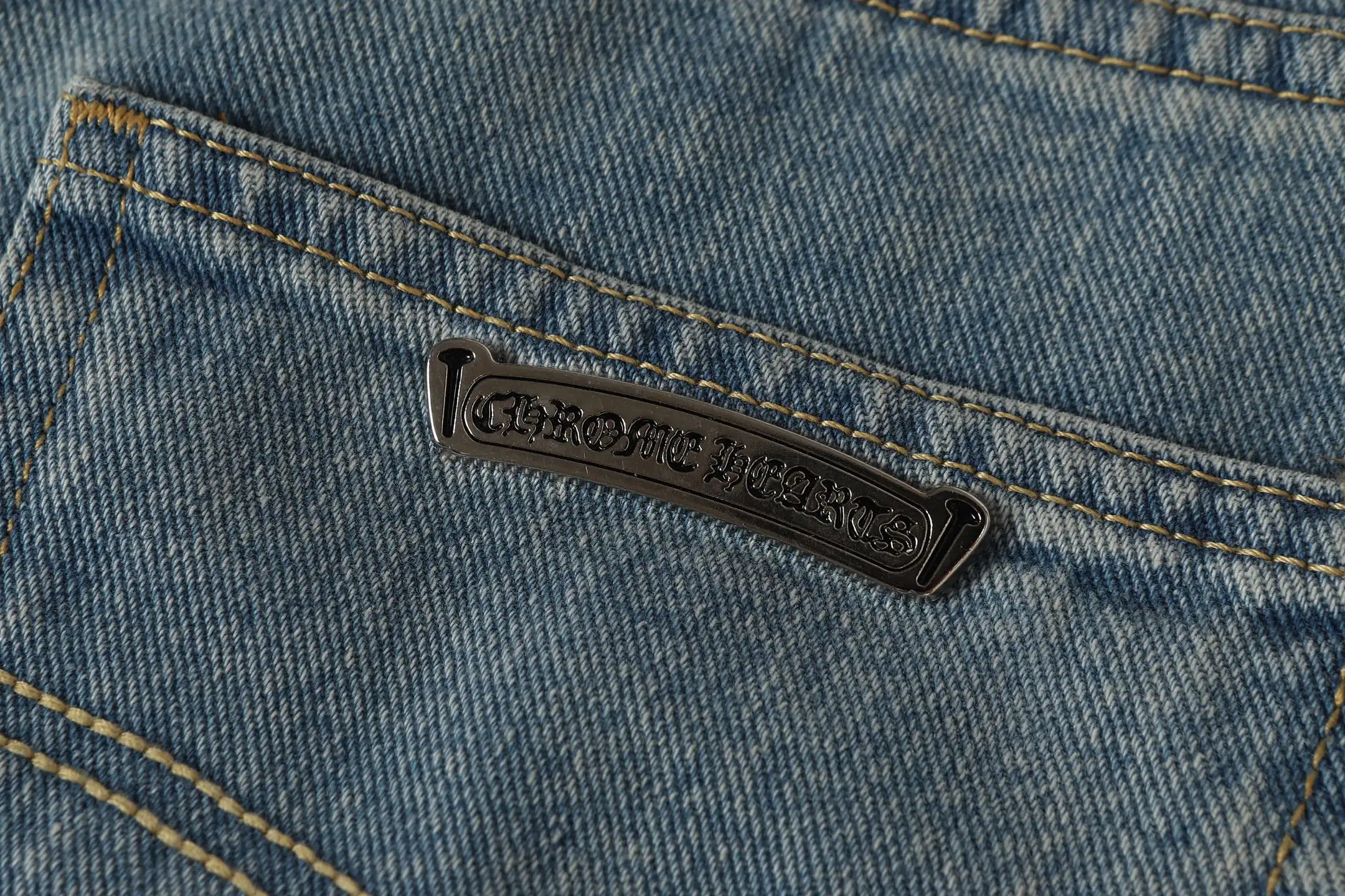 Cross Patch Flared Jeans D17013989 — view 16
