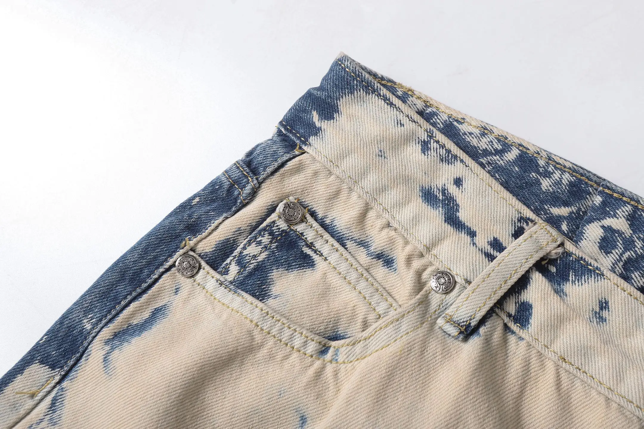 Cross Patch Tie-Dye Distressed Jeans D17514014 — view 4
