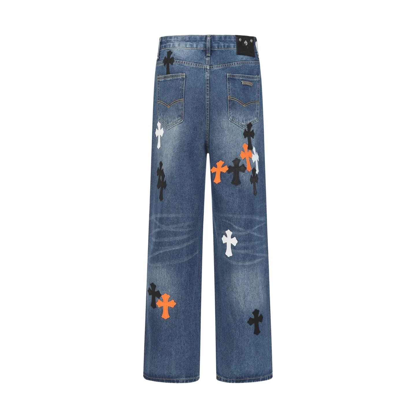 Cross Patch Appliqué Straight-Leg Jeans D15514089 — view 3