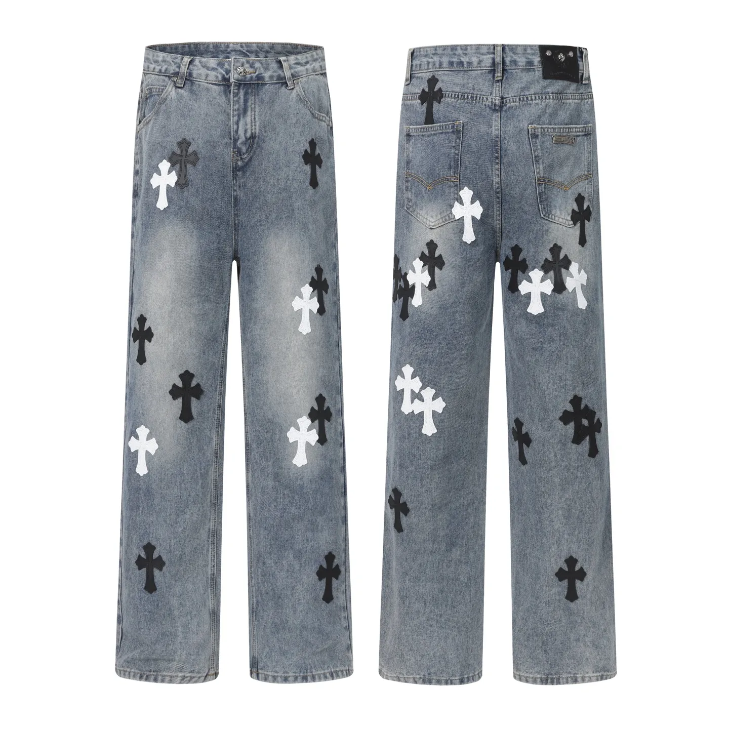 Cross Patch Appliqué Straight-Leg Jeans D15514015