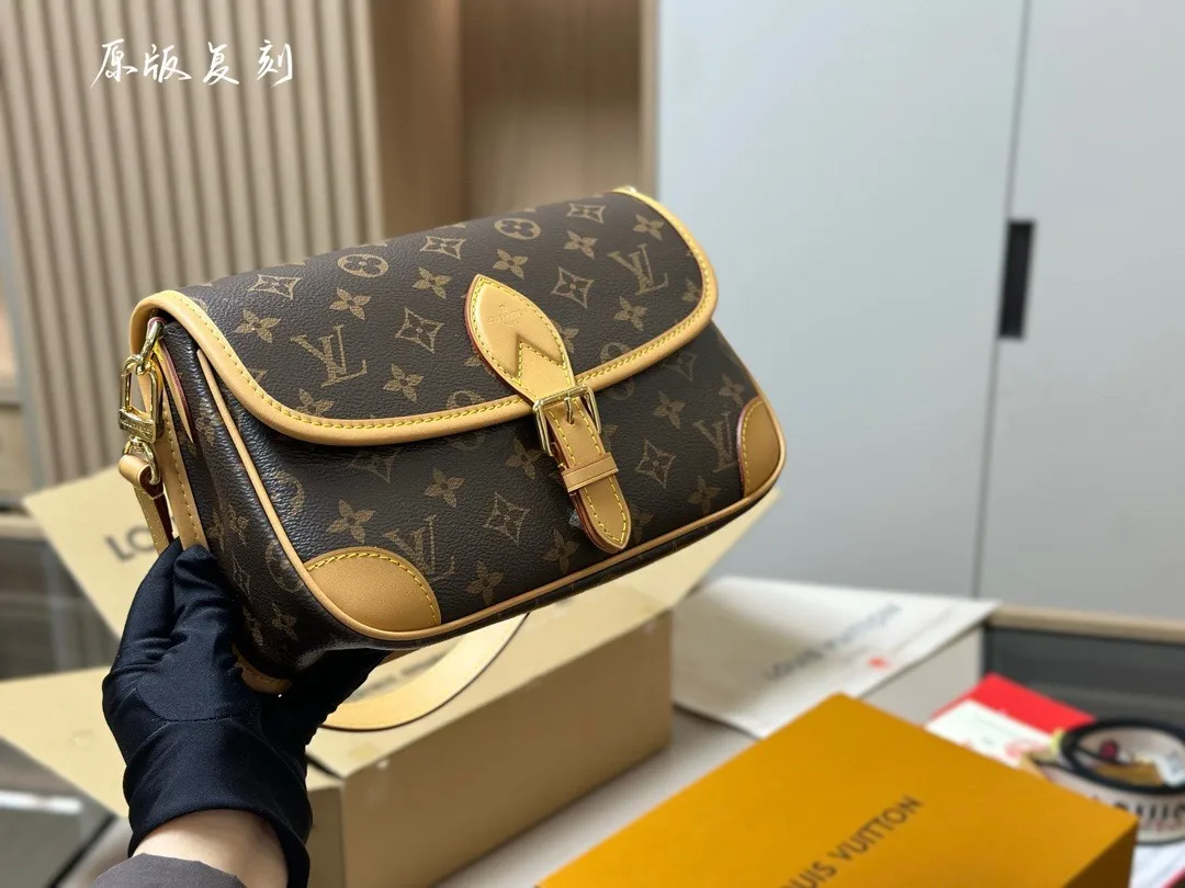 Diane Monogram Shoulder Bag D30018045 — view 5