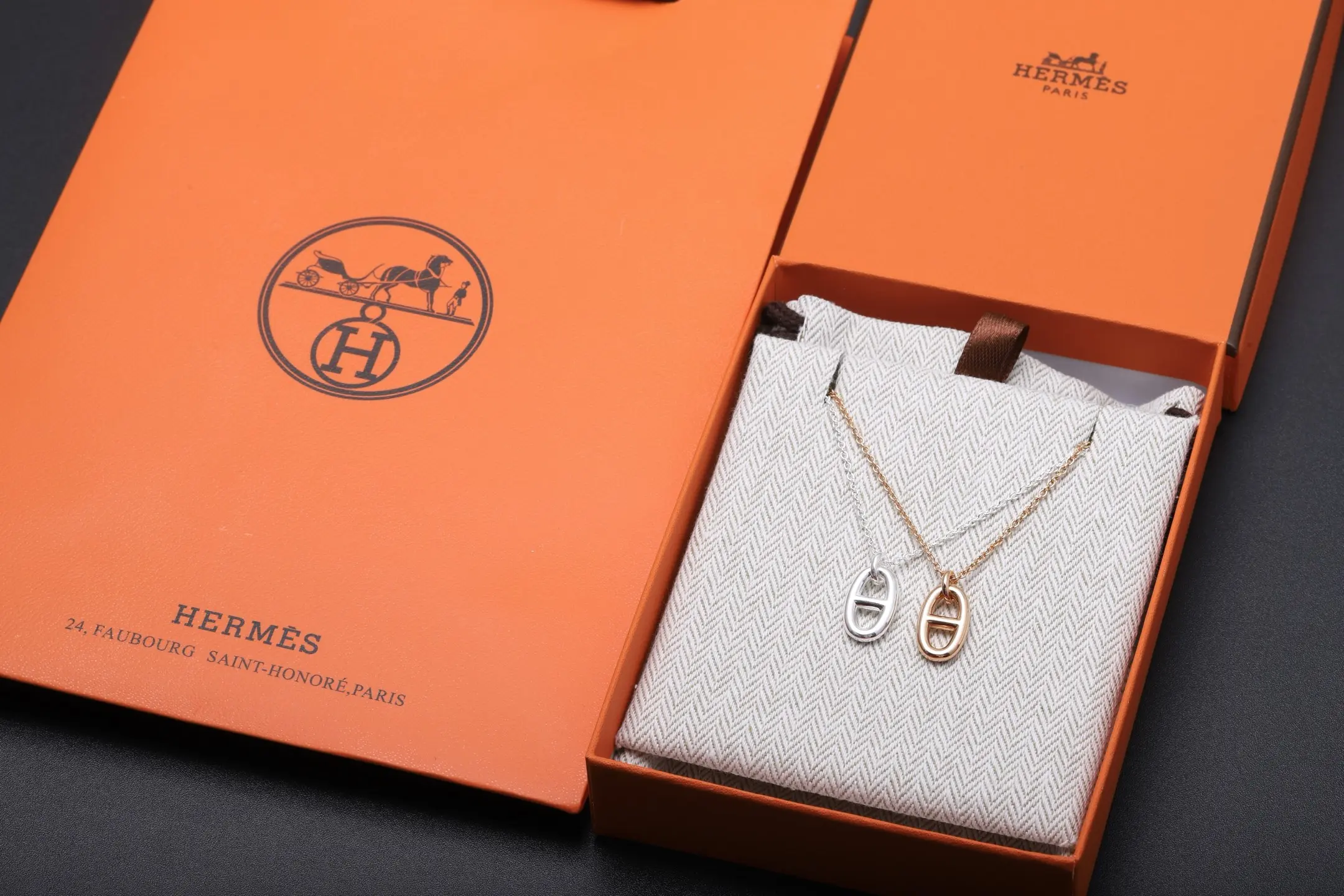 Pig Nose Pendant Necklace (Rose Gold-Plated Sterling Silver) D20518425 — view 2