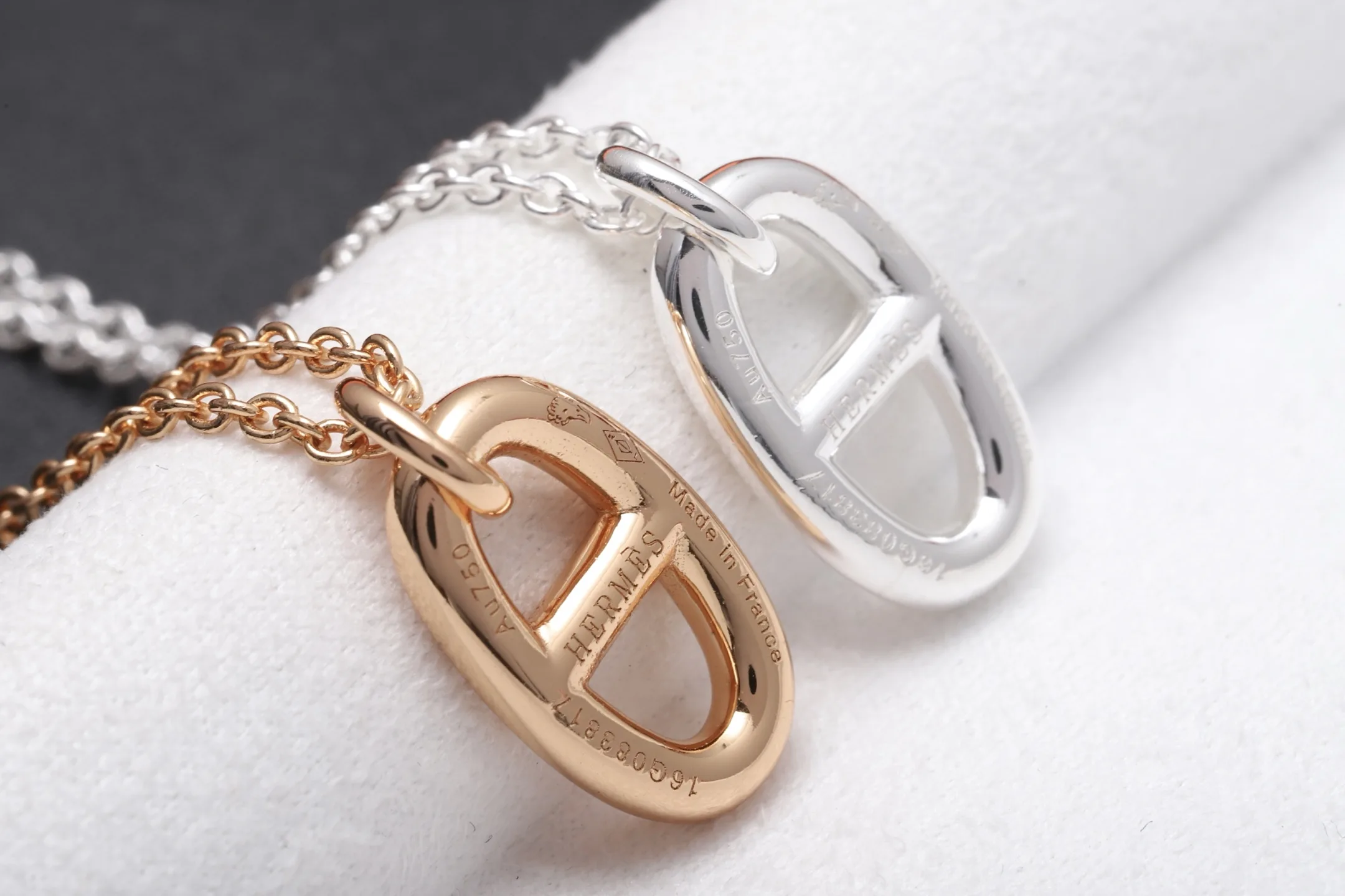 Pig Nose Pendant Necklace (Rose Gold-Plated Sterling Silver) D20518425 — view 7