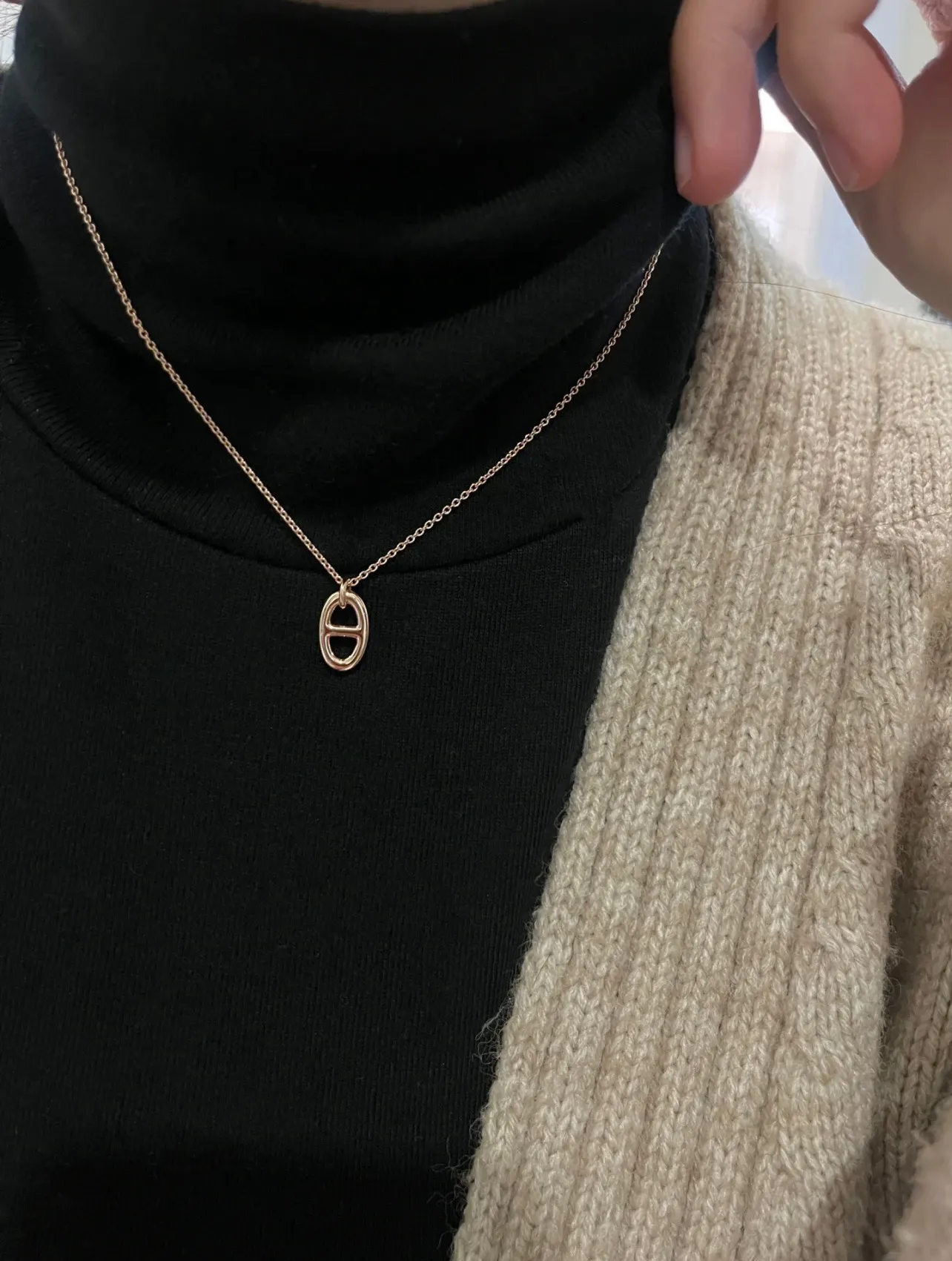 Pig Nose Pendant Necklace (Rose Gold-Plated Sterling Silver) D20518425 — view 8
