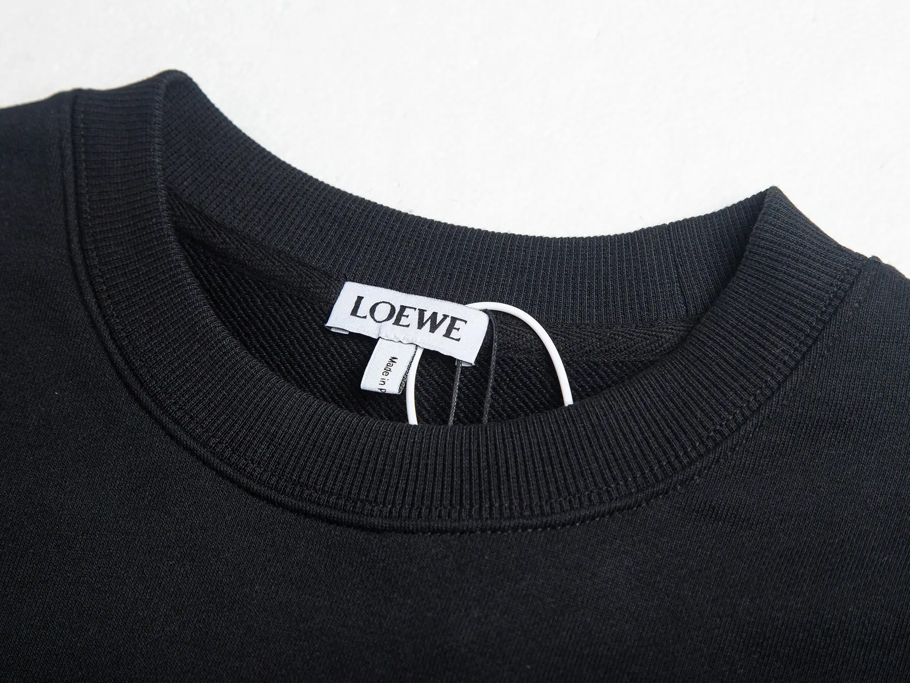 Anagram Logo Embroidered Crew-Neck Sweatshirt D20021709 — view 5
