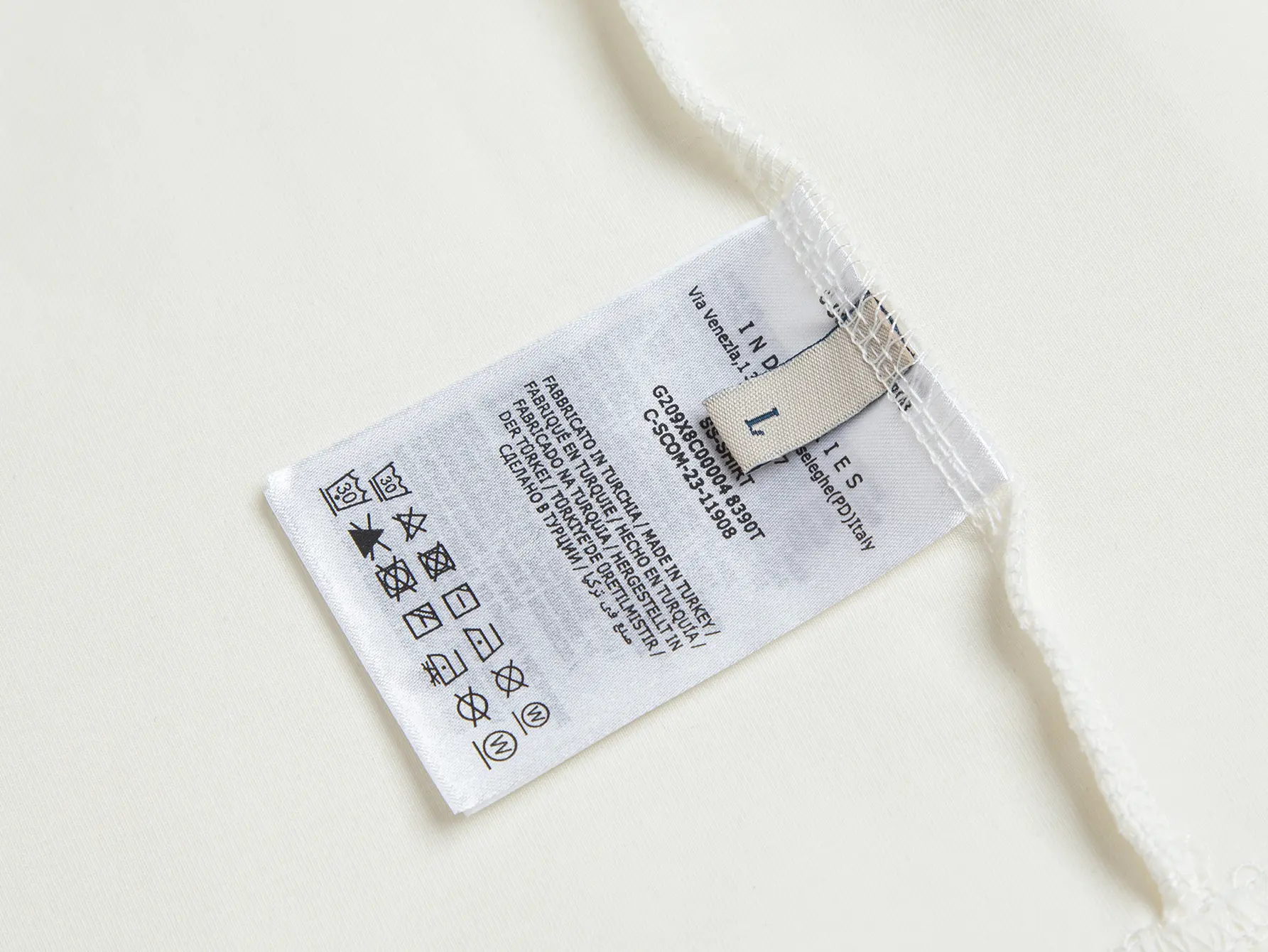 Logo-Patch Cotton-Blend Sweatshirt D20021748 — view 9