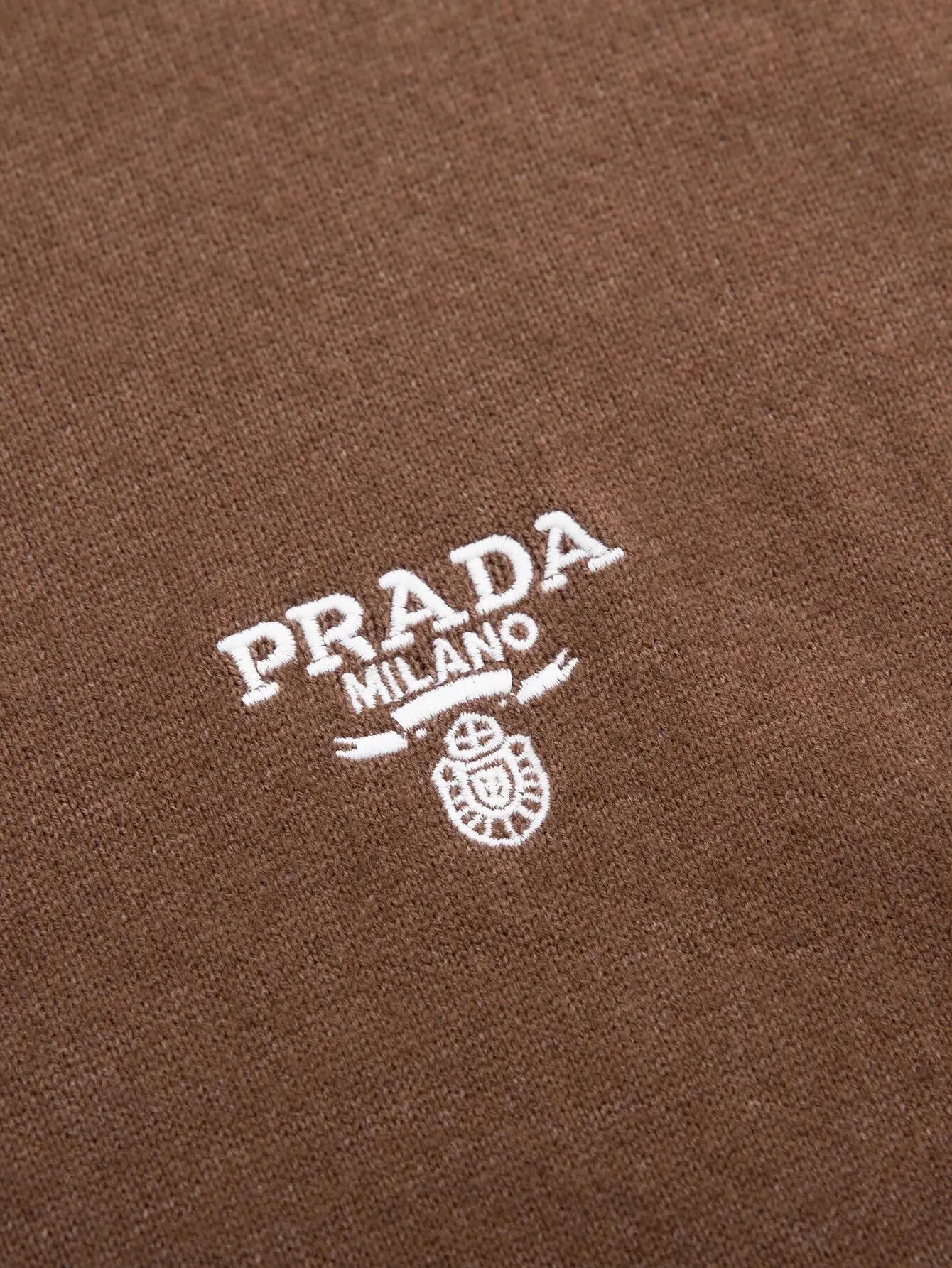 Embroidered Logo Cashmere Crew-Neck Sweater D20521691 — view 3