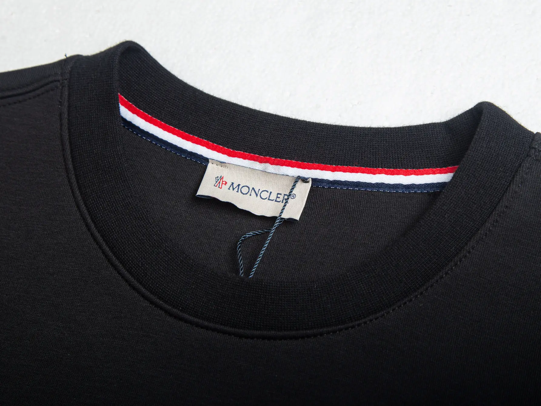 Logo-Patch Crew-Neck Sweatshirt D21021744 — view 3