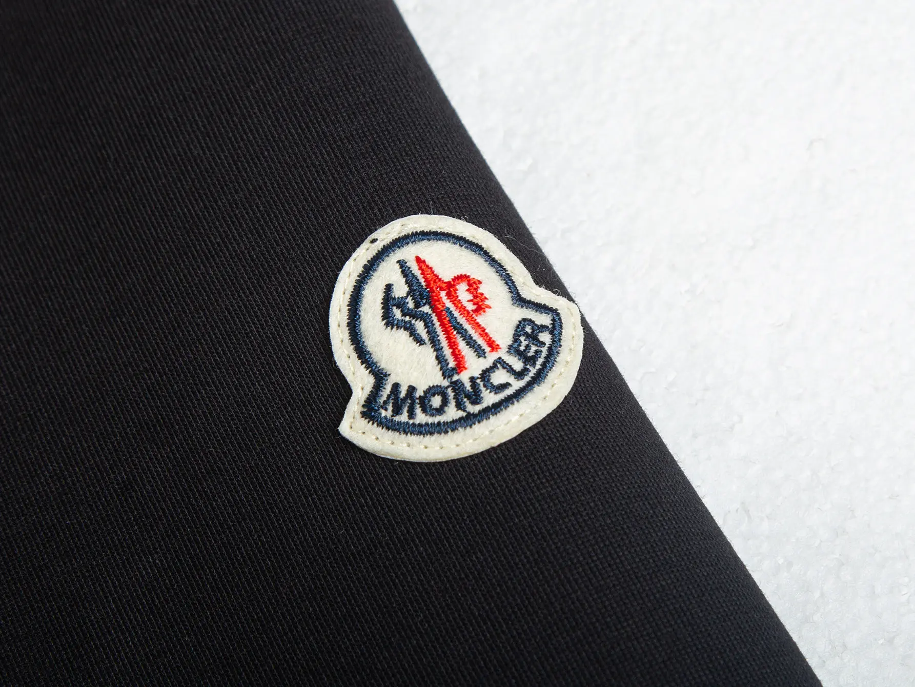 Logo-Patch Crew-Neck Sweatshirt D21021744 — view 5