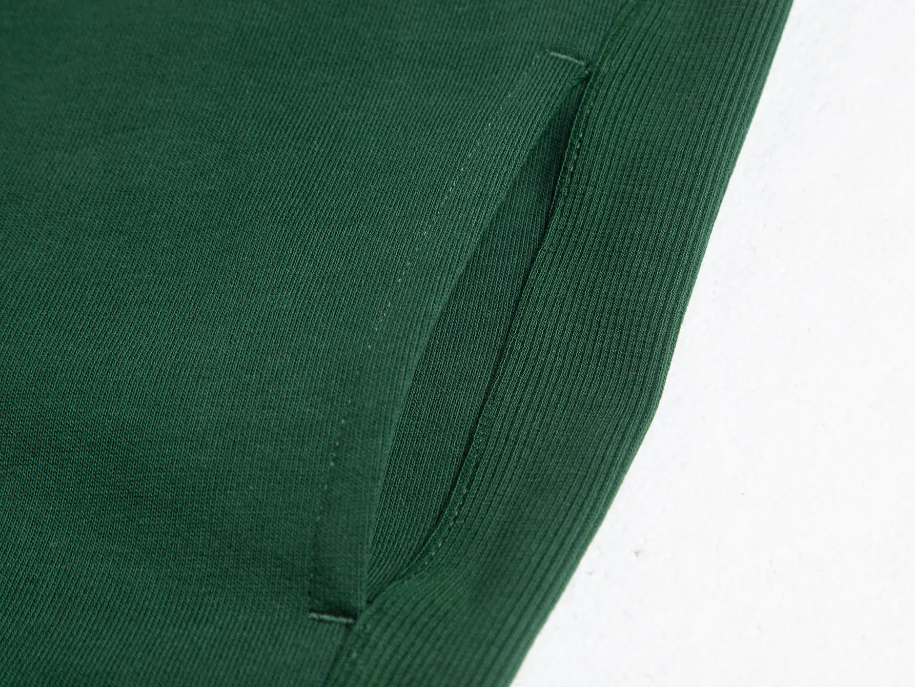 Logo Embroidery Half-Zip Sweatshirt D24021715 — view 6