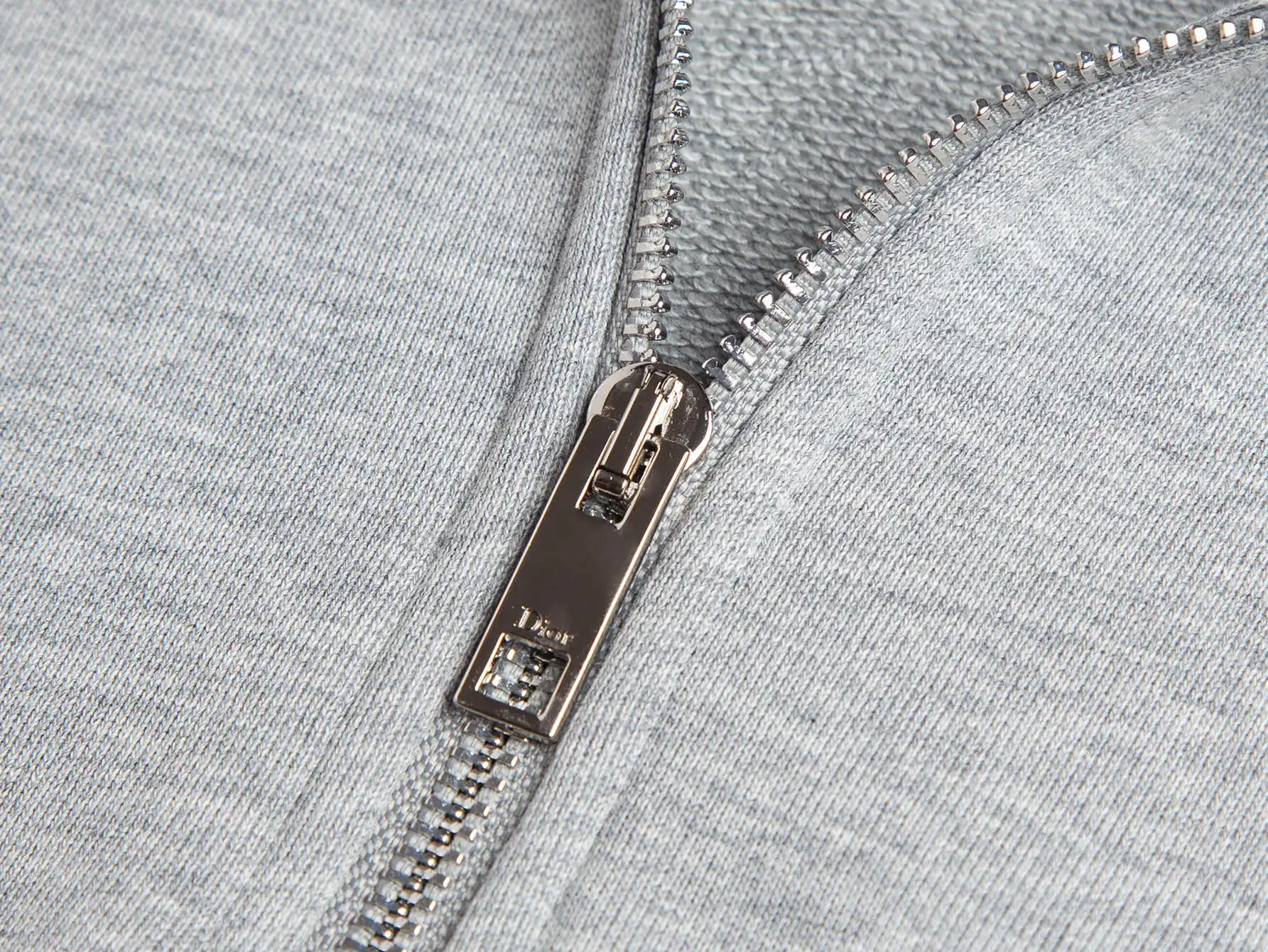 Logo Embroidery Half-Zip Sweatshirt D24021713 — view 4