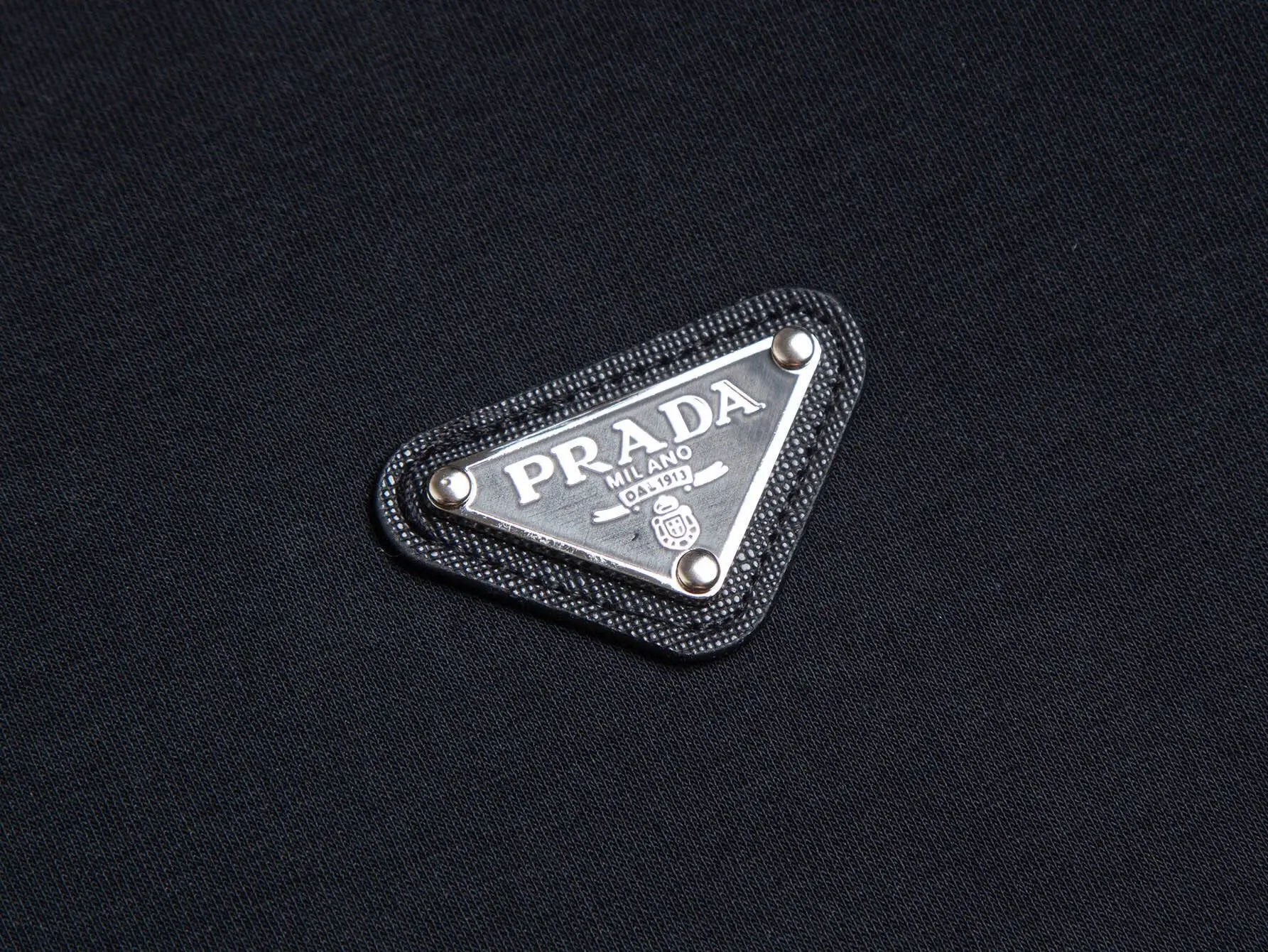 Logo-Badge Half-Zip Cotton Sweatshirt D24521688 — view 3