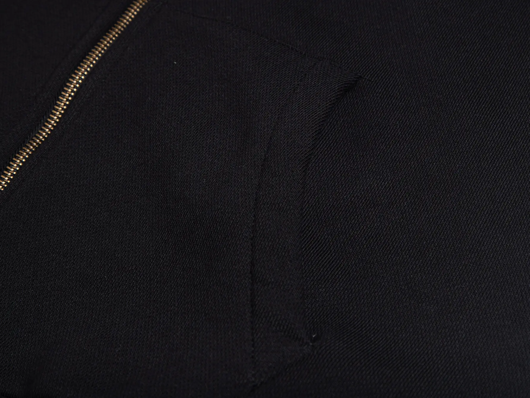 Embroidered Logo Zip-Up Hoodie D30021705 — view 8