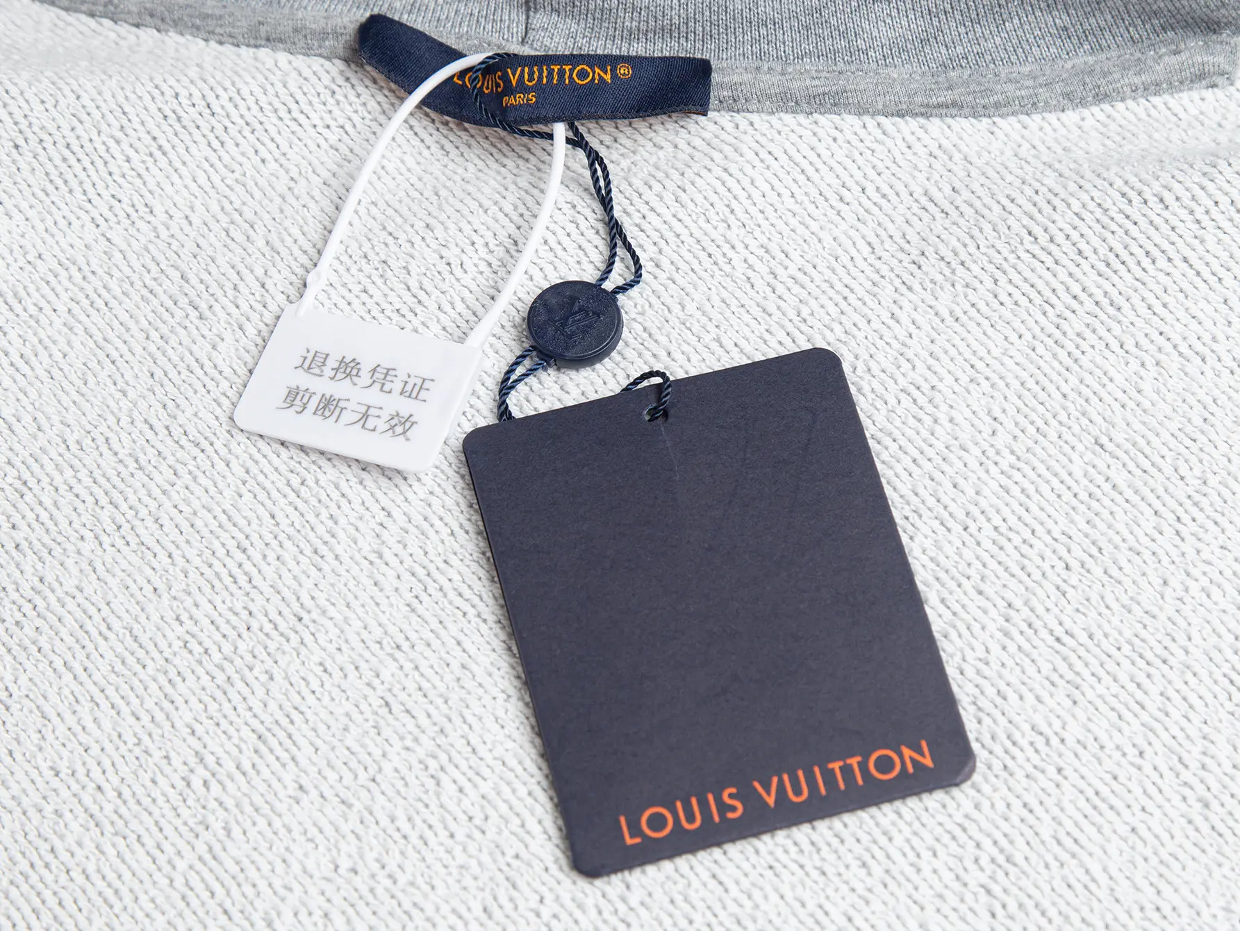 Logo Embroidered Zip-Up Hoodie D30021704 — view 14