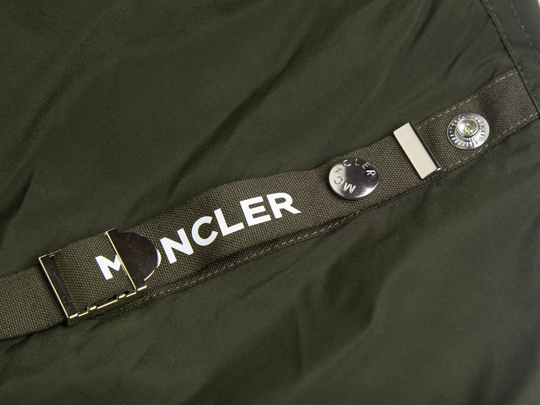Hooded Logo-Patch Windbreaker Jacket D31021733 — view 4