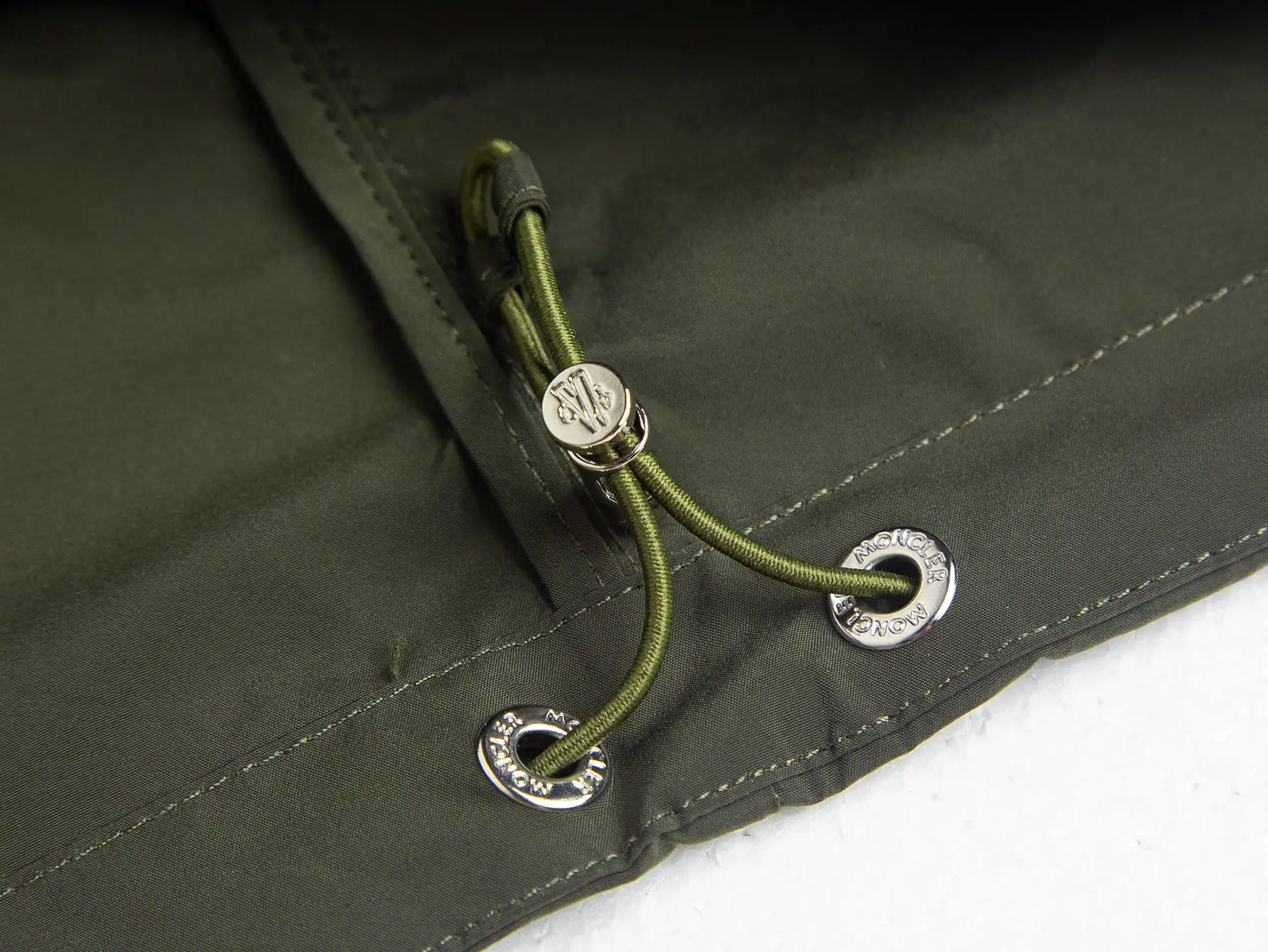 Hooded Logo-Patch Windbreaker Jacket D31021733 — view 7