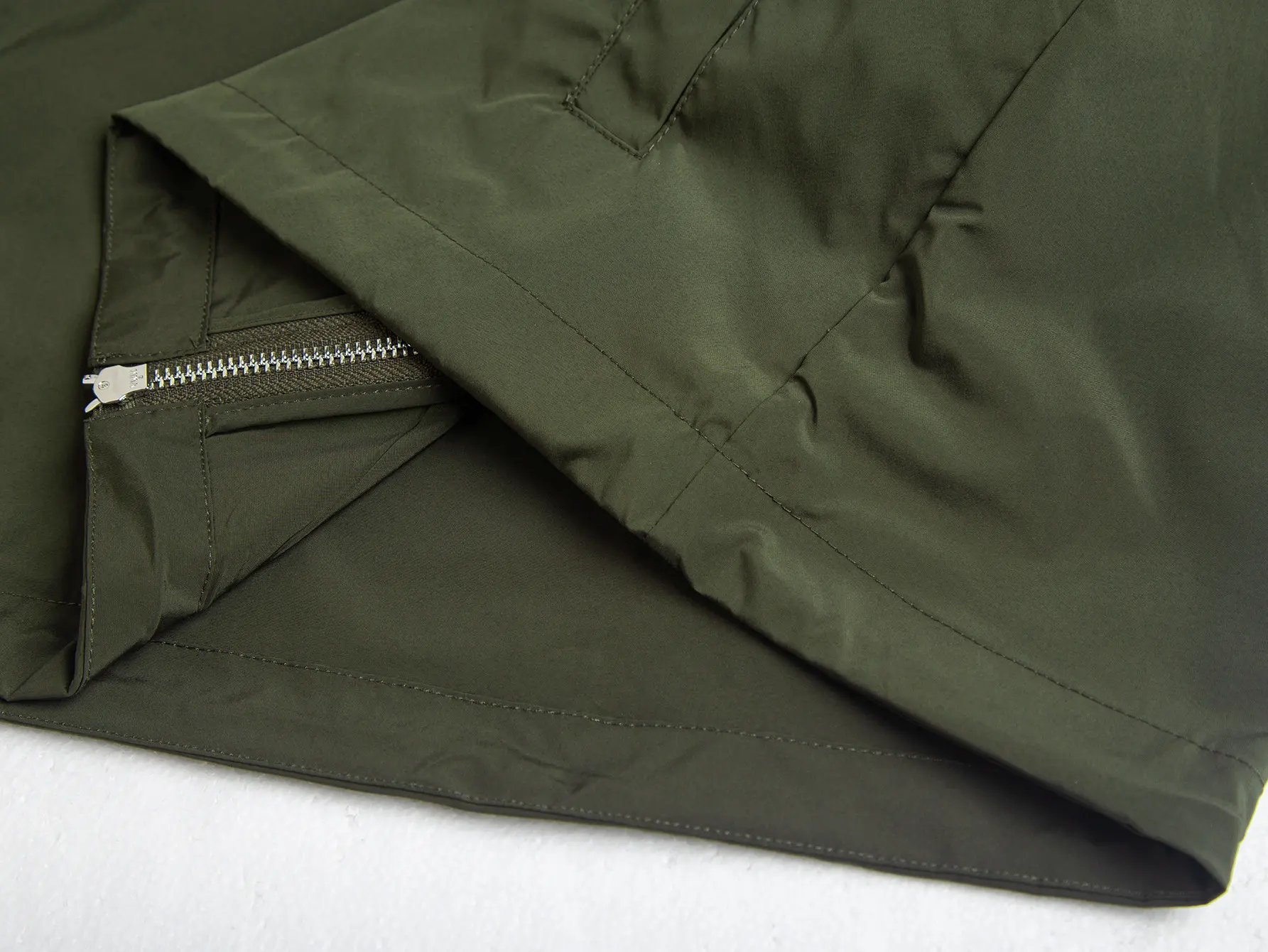 Hooded Logo-Patch Windbreaker Jacket D31021733 — view 9