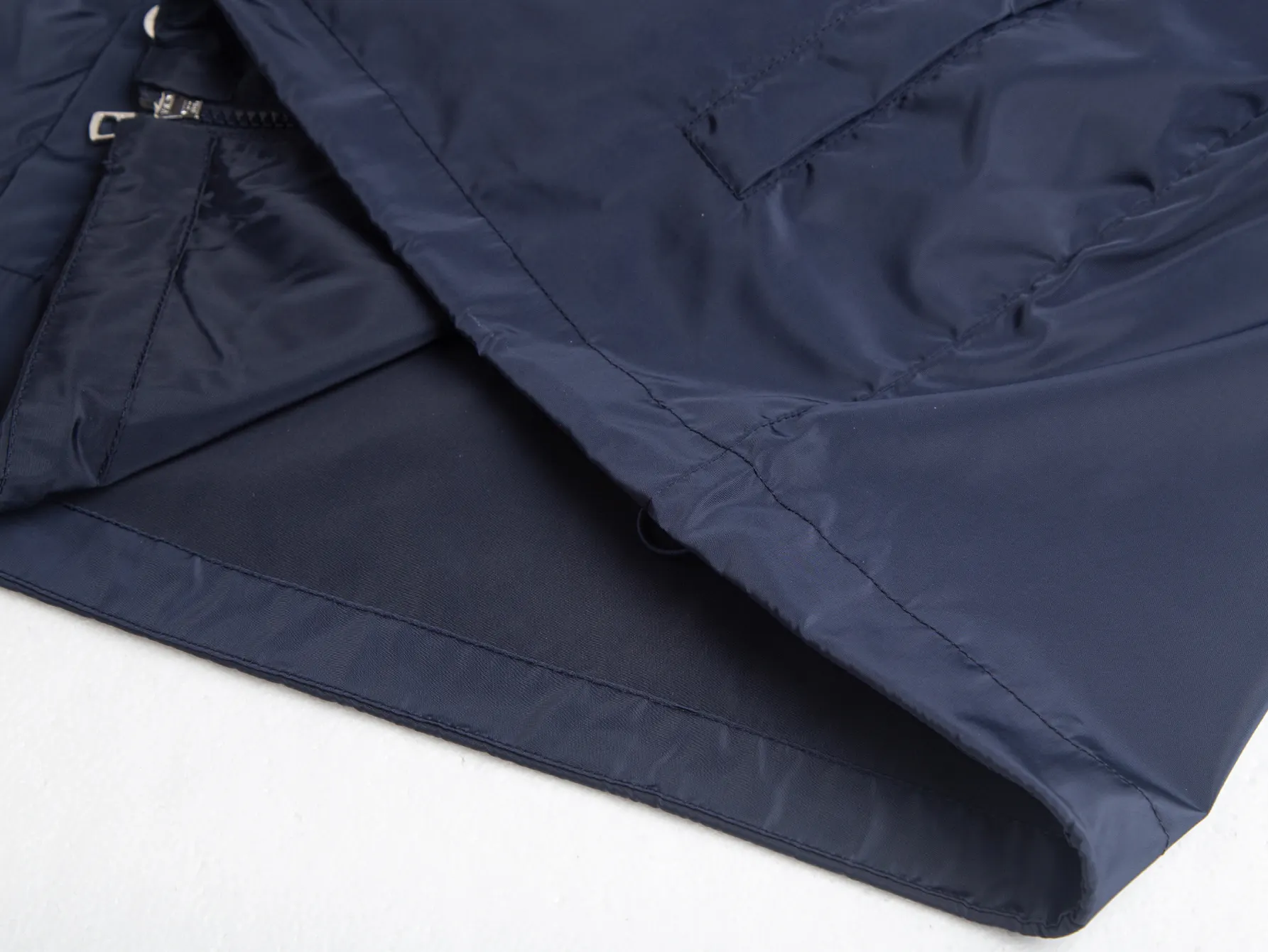 Logo-Appliquéd Hooded Windbreaker Jacket D31021726 — view 7