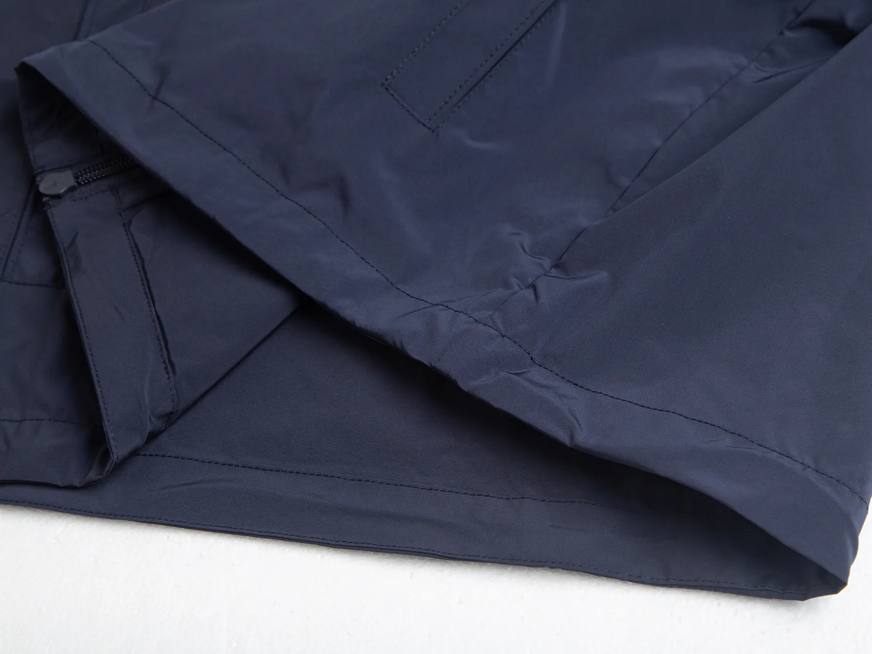 Logo-Appliquéd Hooded Windbreaker Jacket D32021724 — view 9