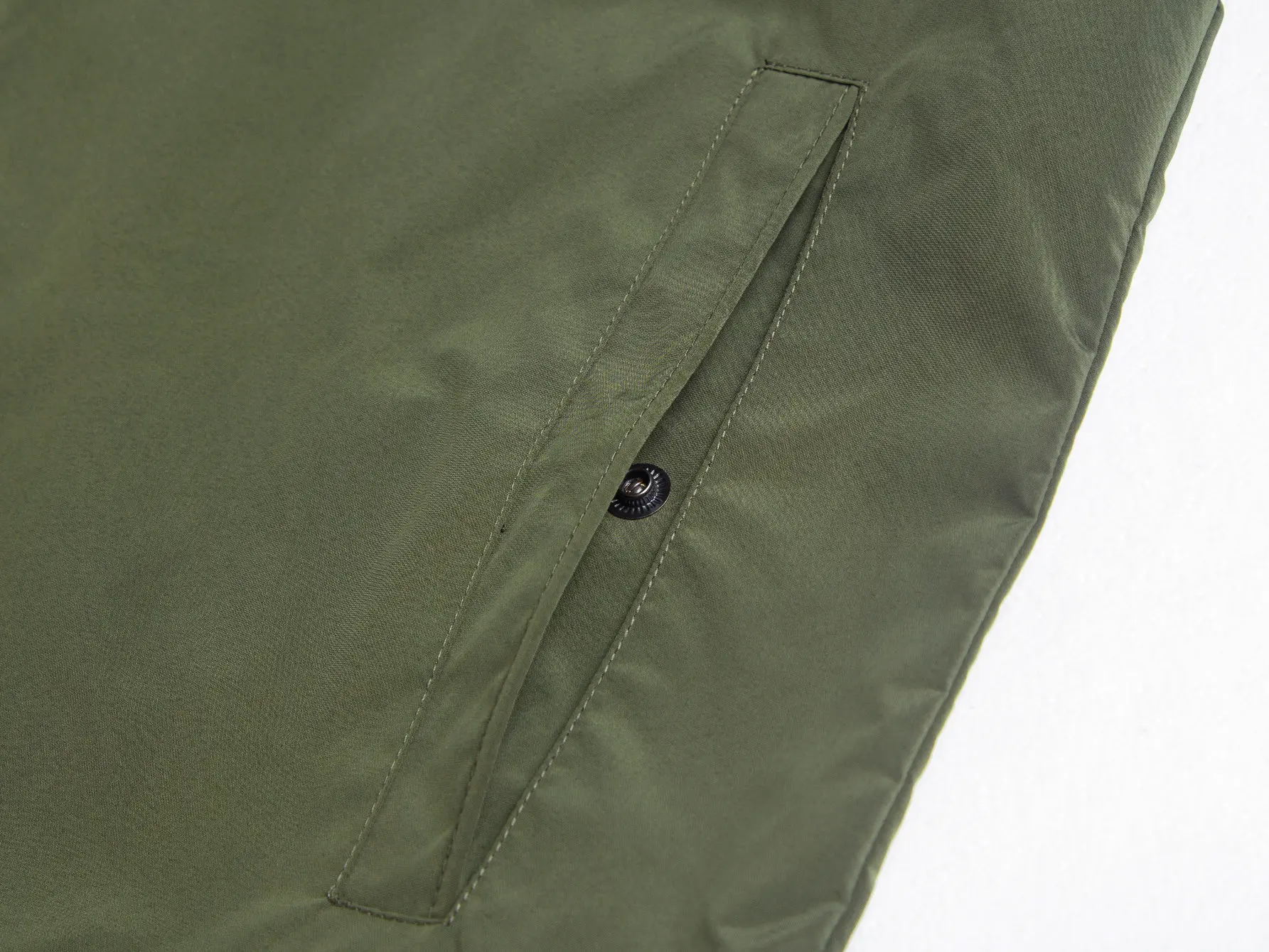 Logo-Appliquéd Hooded Windbreaker Jacket D32021723 — view 10