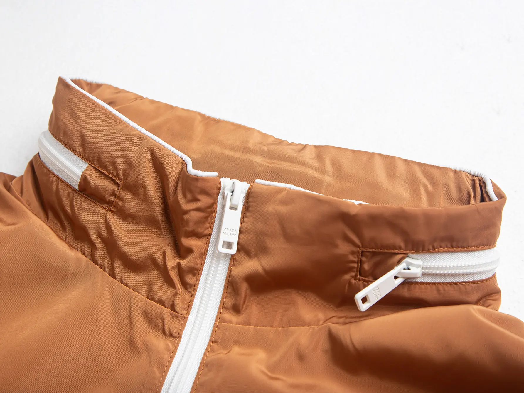 Logo-Appliquéd Hooded Shell Windbreaker Jacket D32021742 — view 4