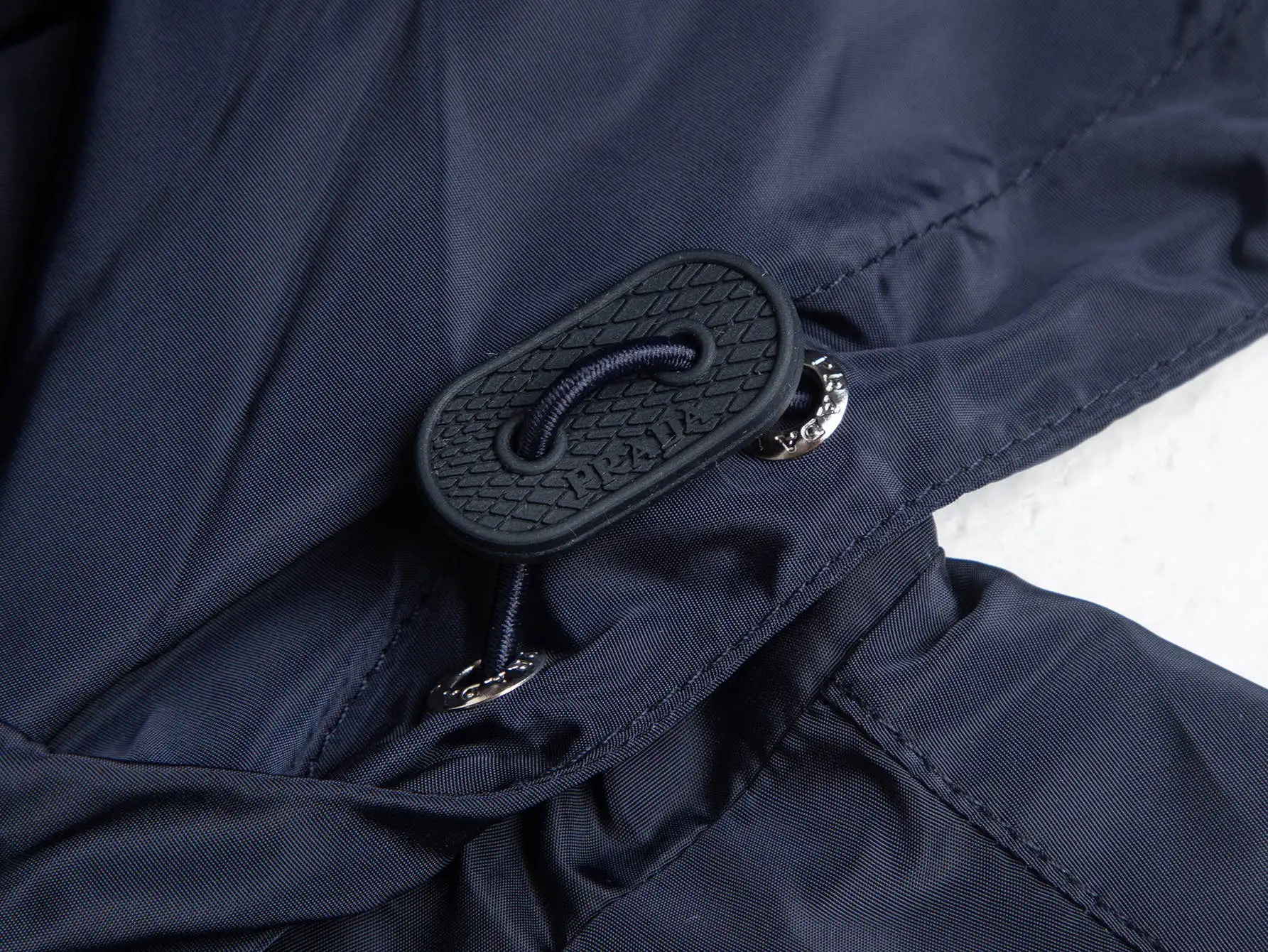 Triangle Logo Hooded Windbreaker Jacket D32521740 — view 6