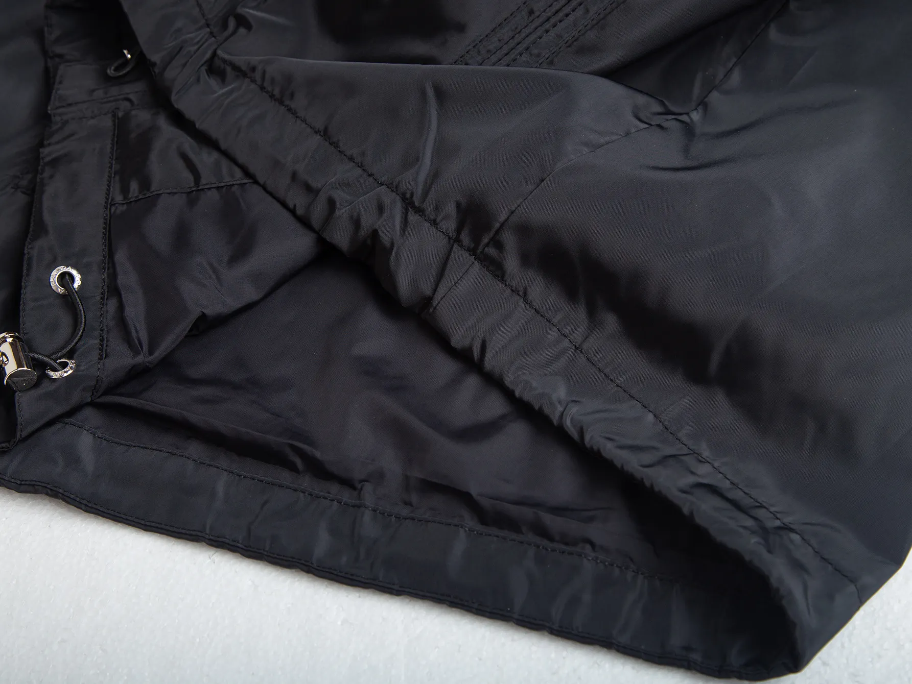Triangle Logo Hooded Windbreaker Jacket D32521739 — view 10