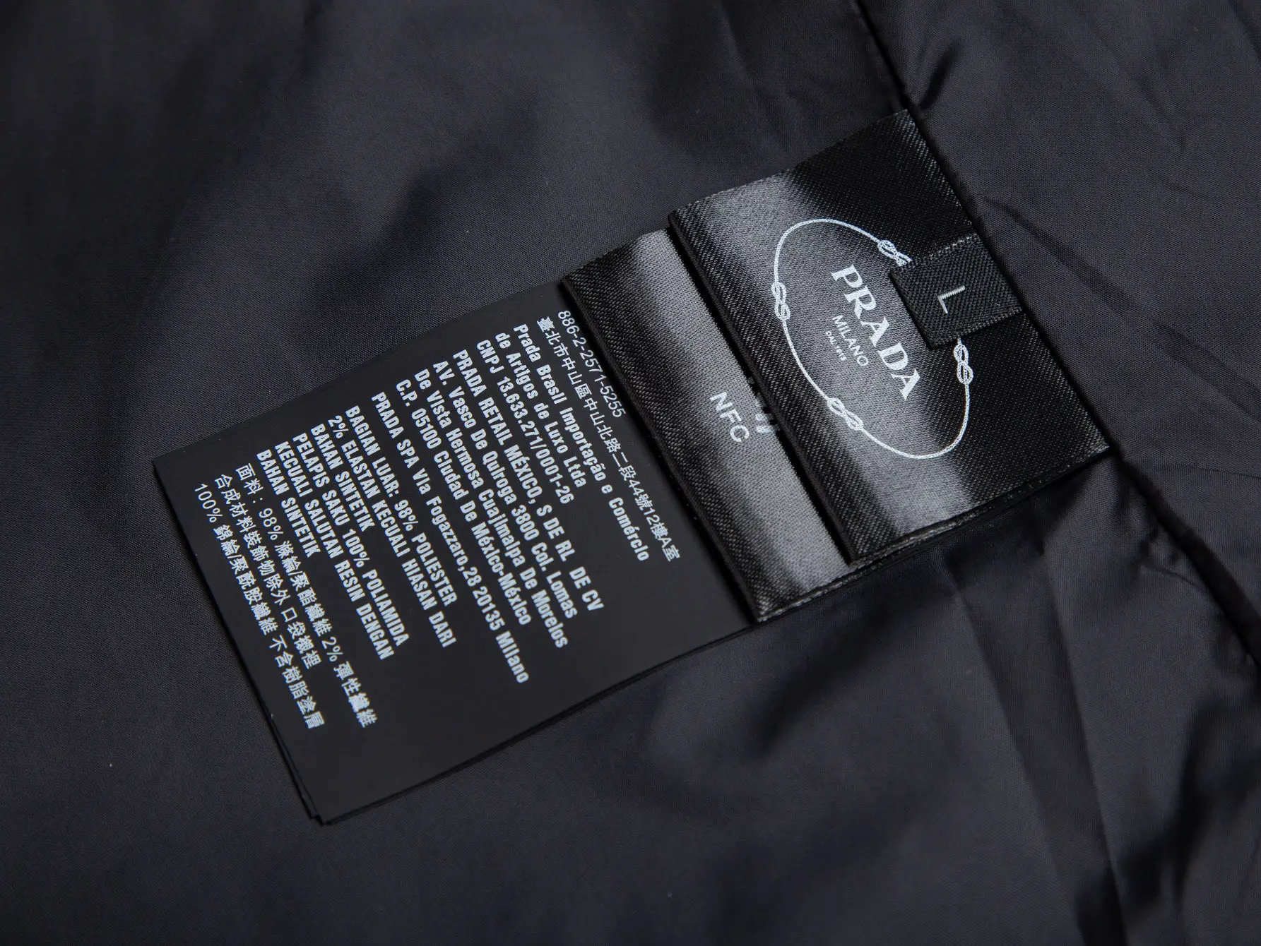 Triangle Logo Hooded Windbreaker Jacket D32521739 — view 12