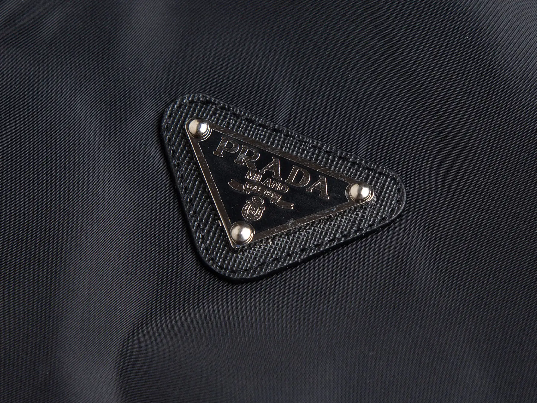 Reversible Hooded Windbreaker Jacket with Triangle Logo D35021738 — view 6