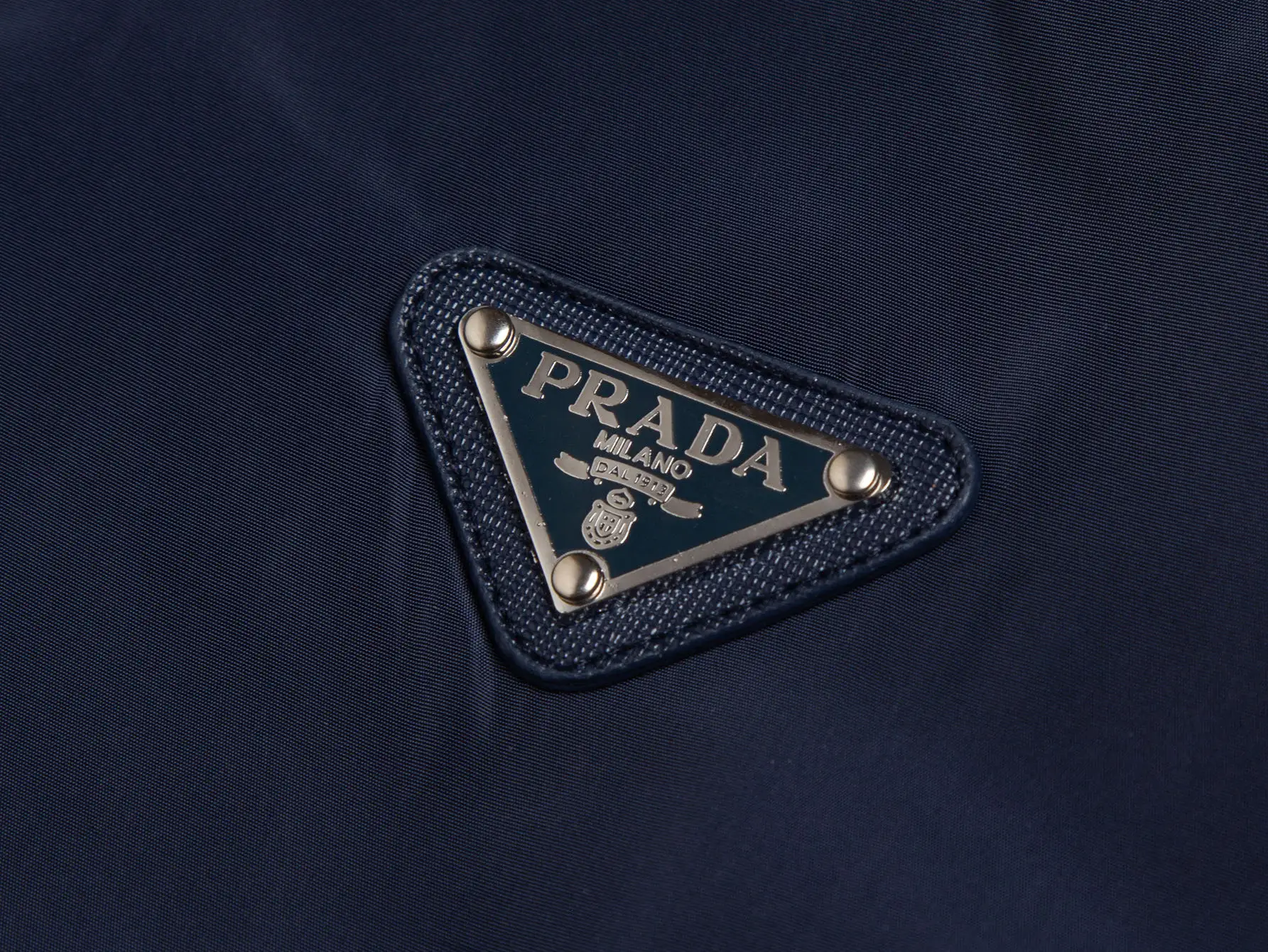 Reversible Hooded Windbreaker Jacket with Triangle Logo D35021738 — view 17