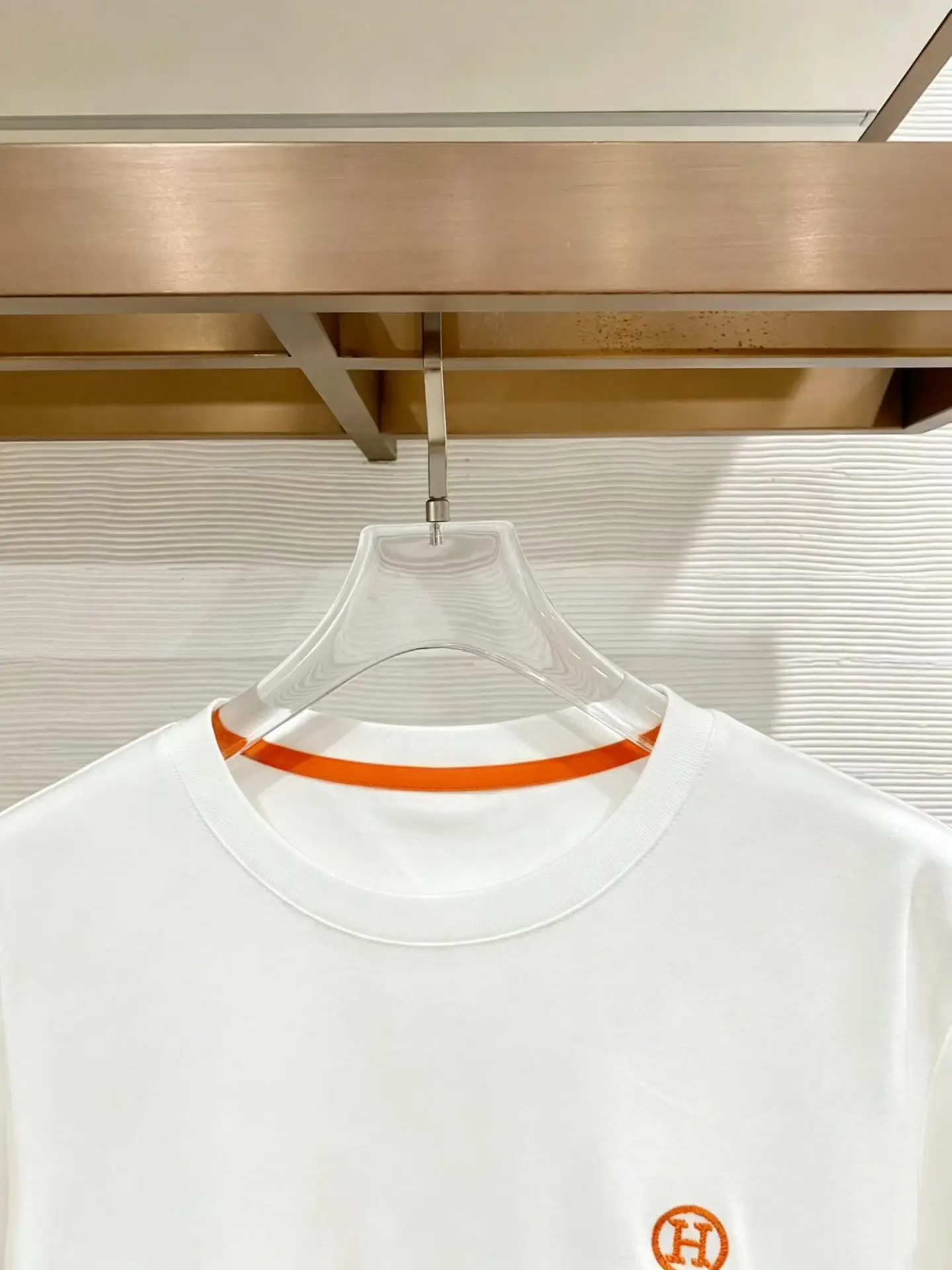 Mercerized Cotton Long-Sleeve T-Shirt D17522804 — view 3