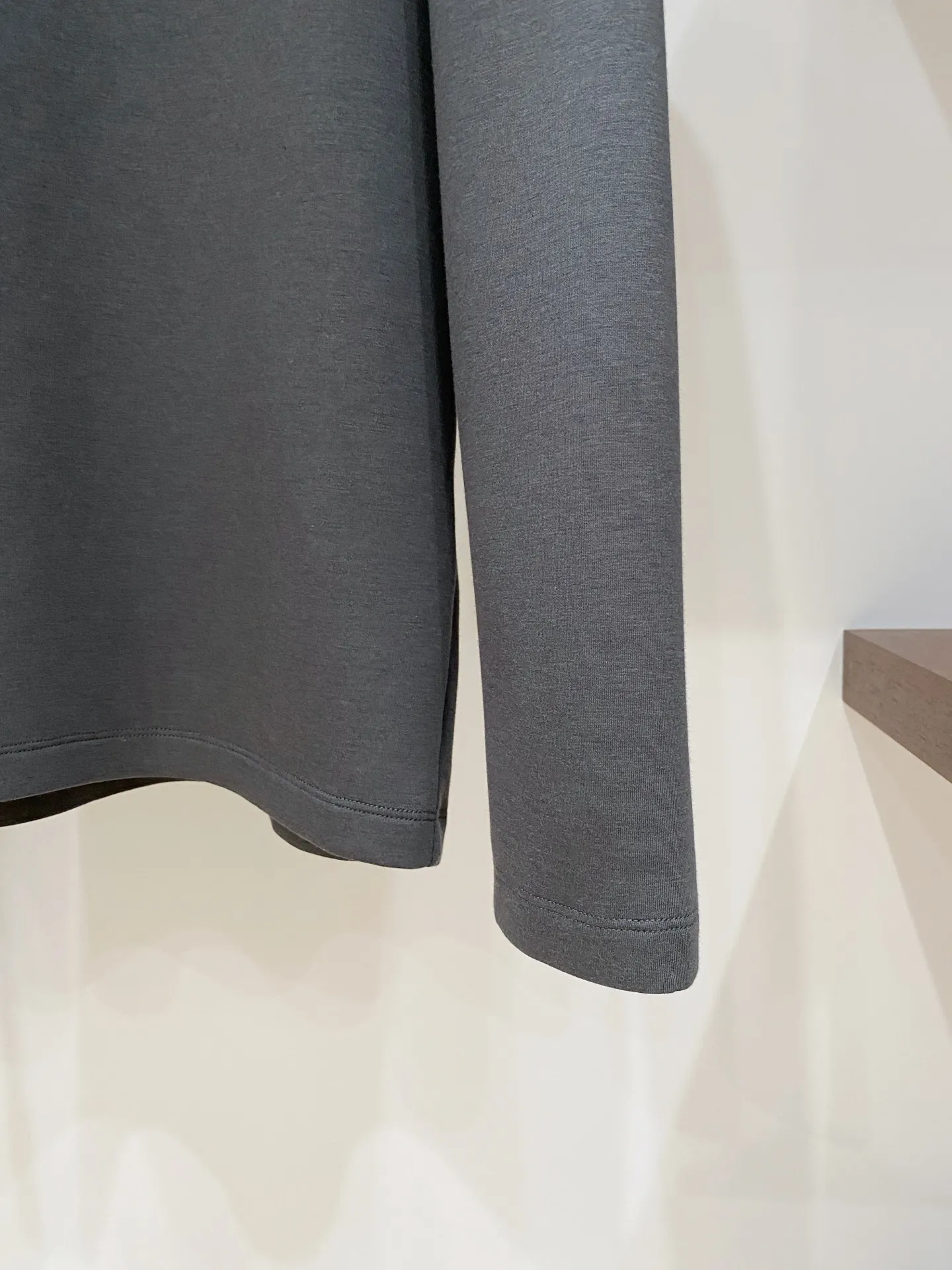 Embroidered Logo Wool-Blend Long-Sleeve T-Shirt D18022795 — view 7