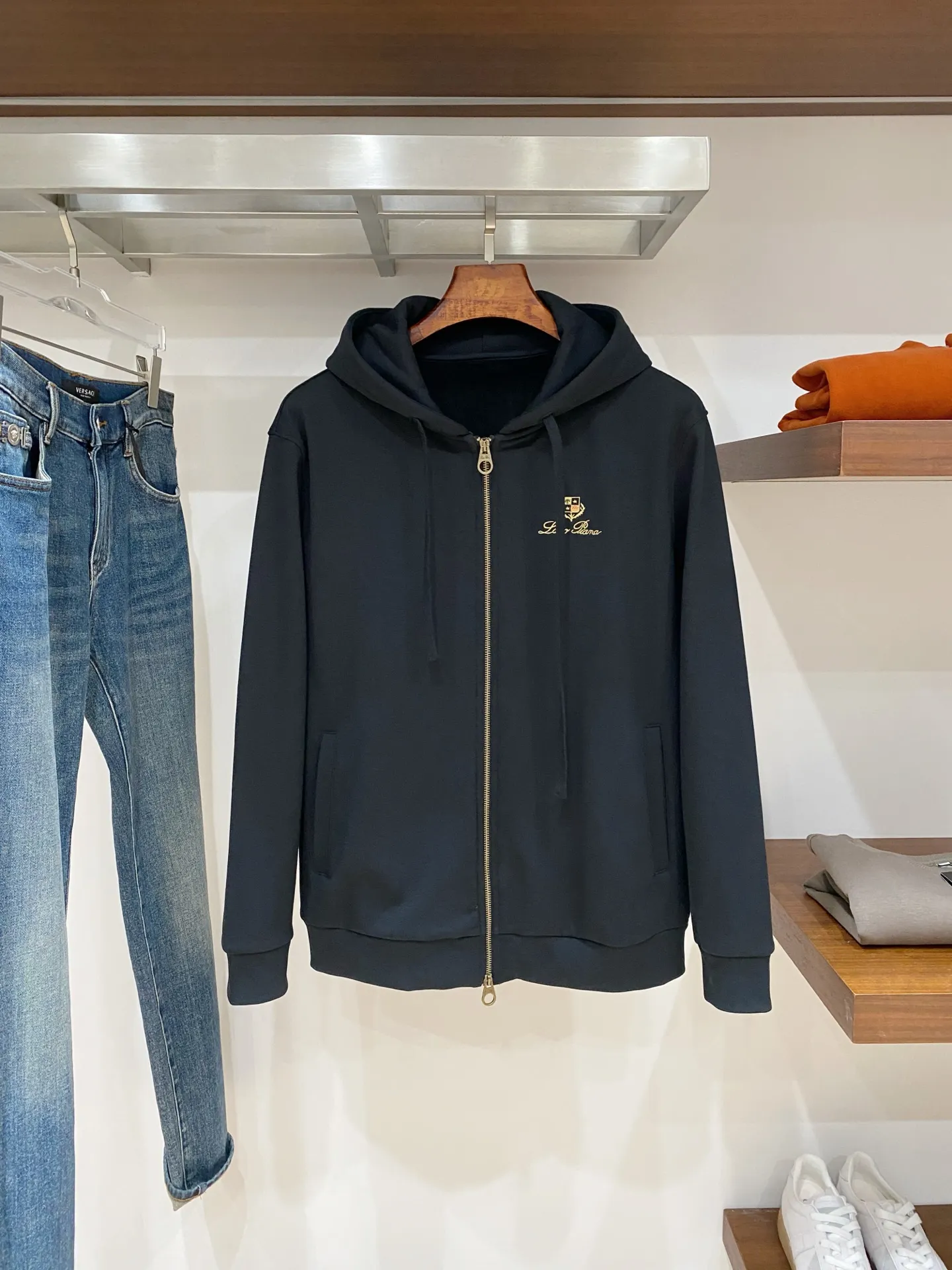 Embroidered Scuba Zip-Up Hoodie D19522780