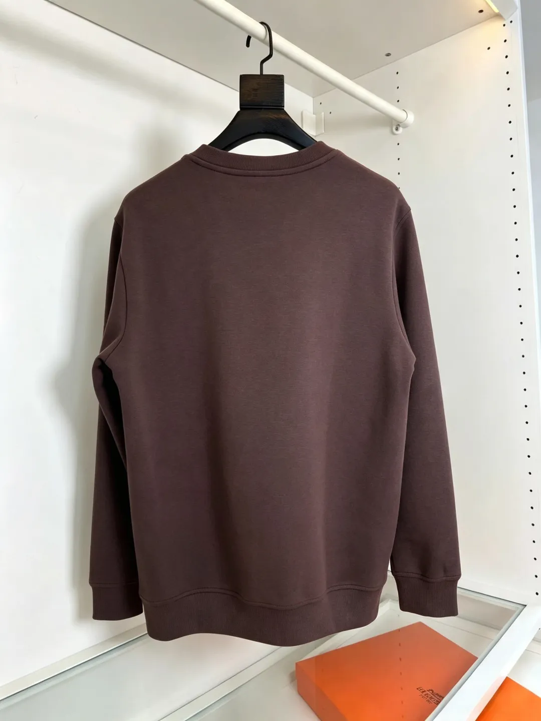 Quilted Pocket Crew-Neck Sweatshirt D19522786 — view 2