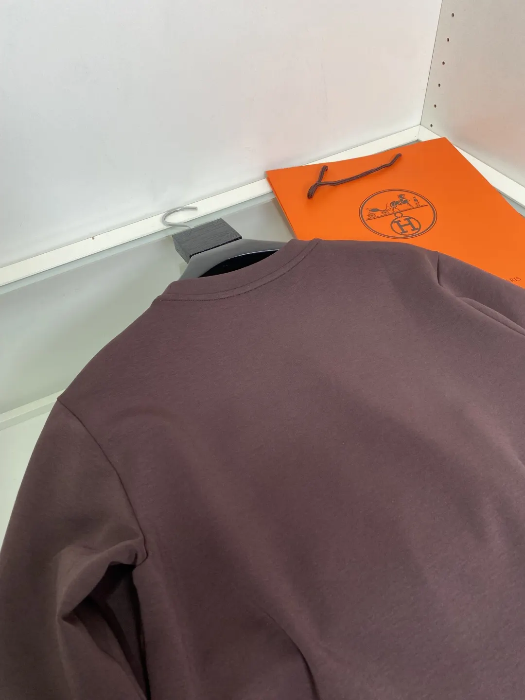 Quilted Pocket Crew-Neck Sweatshirt D19522786 — view 3