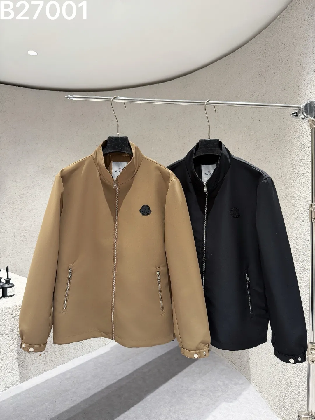 Logo-Intarsia Technical Zip-Up Jacket D26022778 — view 4