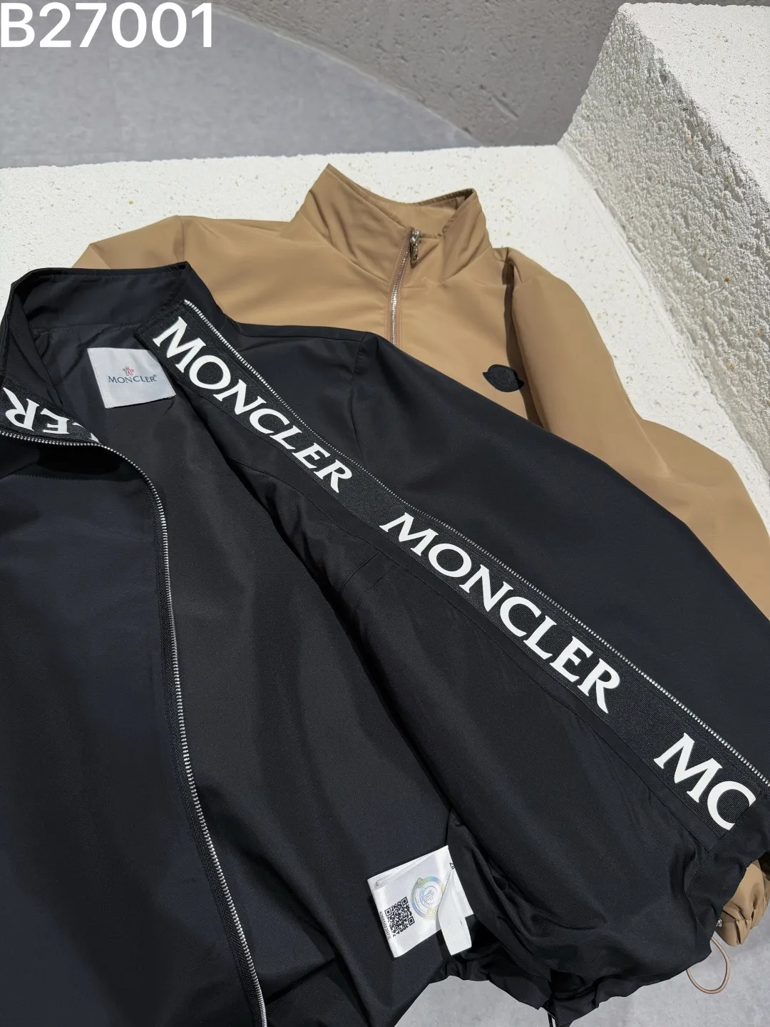 Logo-Intarsia Technical Zip-Up Jacket D26022778 — view 6
