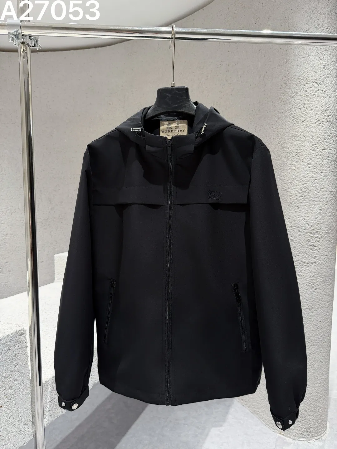Hooded Technical Shell Jacket D21522775 — view 2